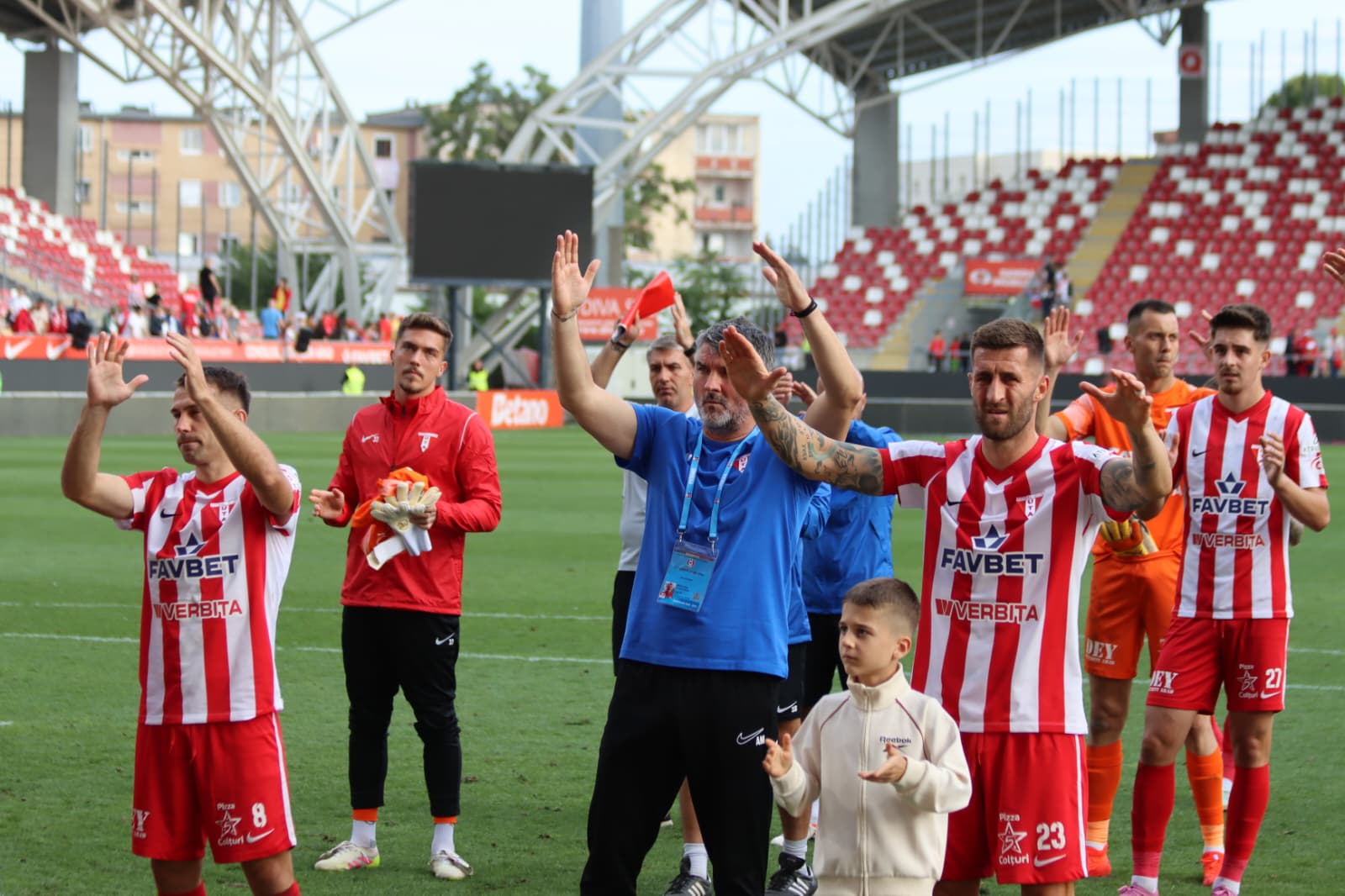 WhatsApp Image 2025-09-27 at 17.04.54