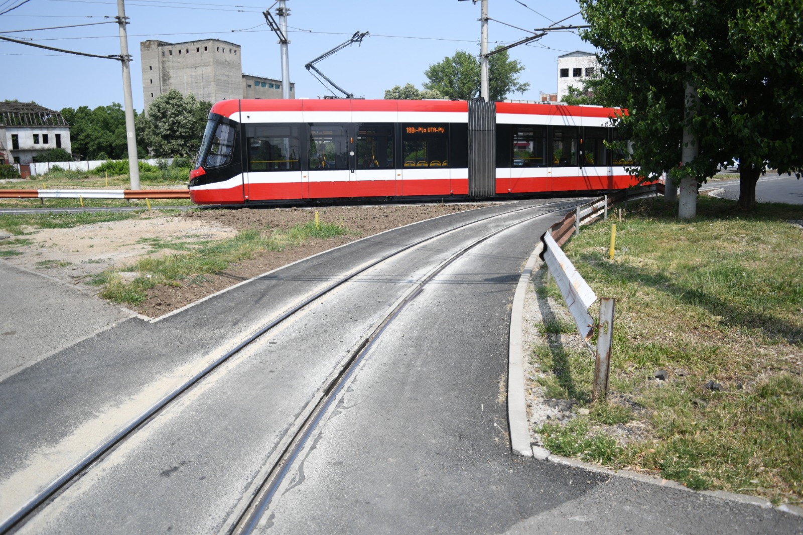 WhatsApp Image 2025-09-29 at 13.29.21 (3)