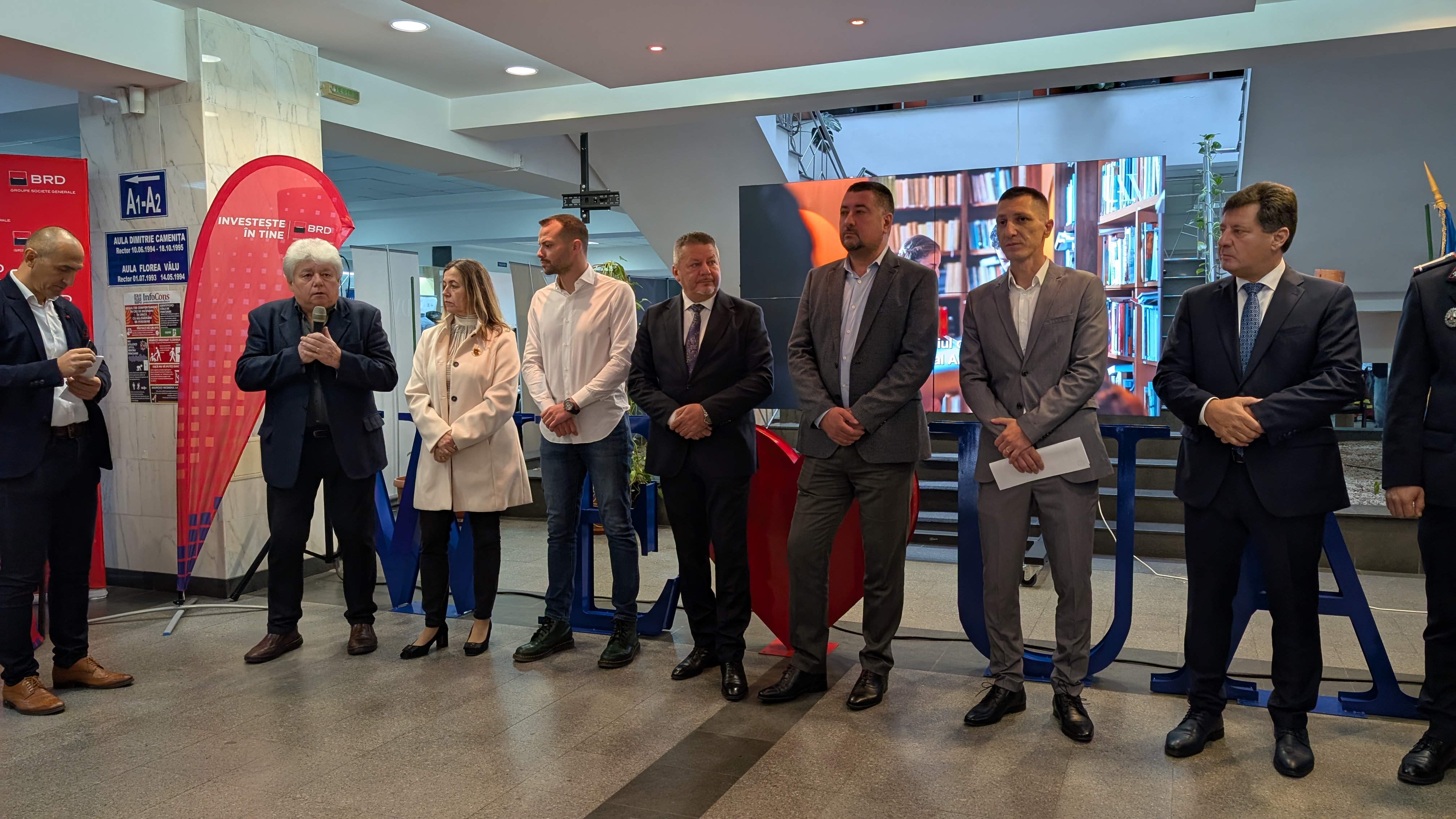 PXL_20251010_061409829