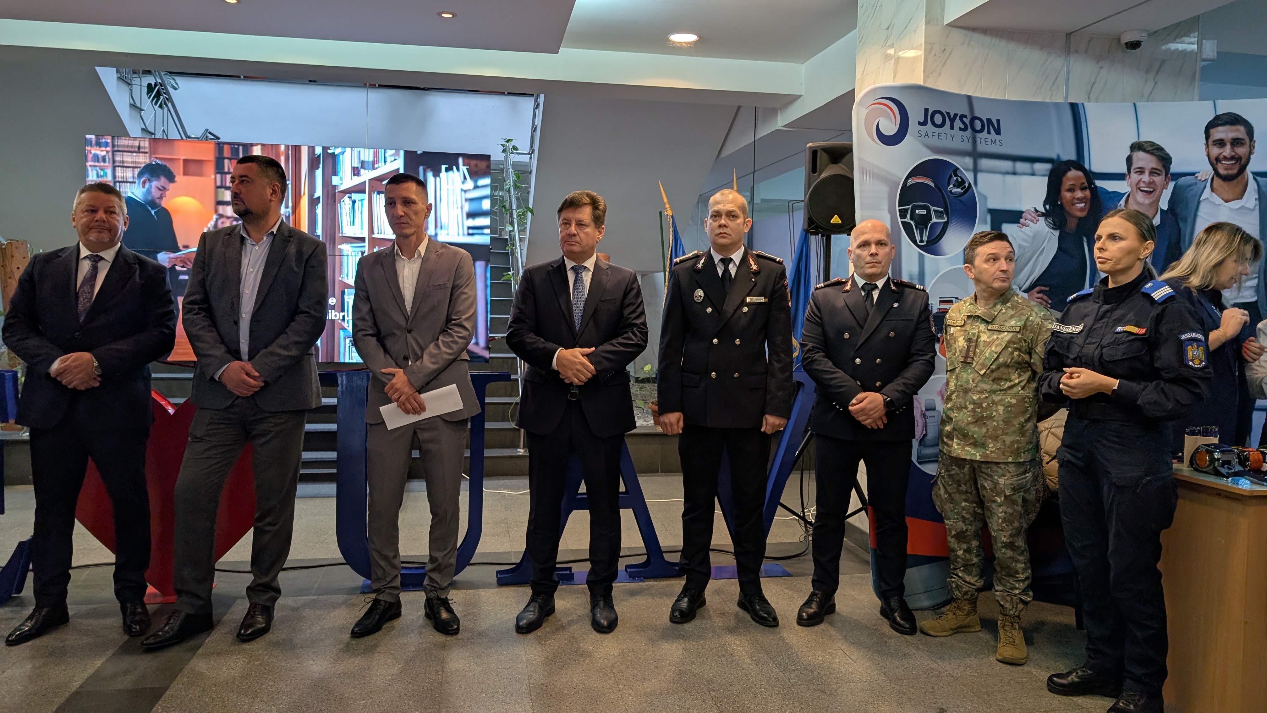 PXL_20251010_061412717