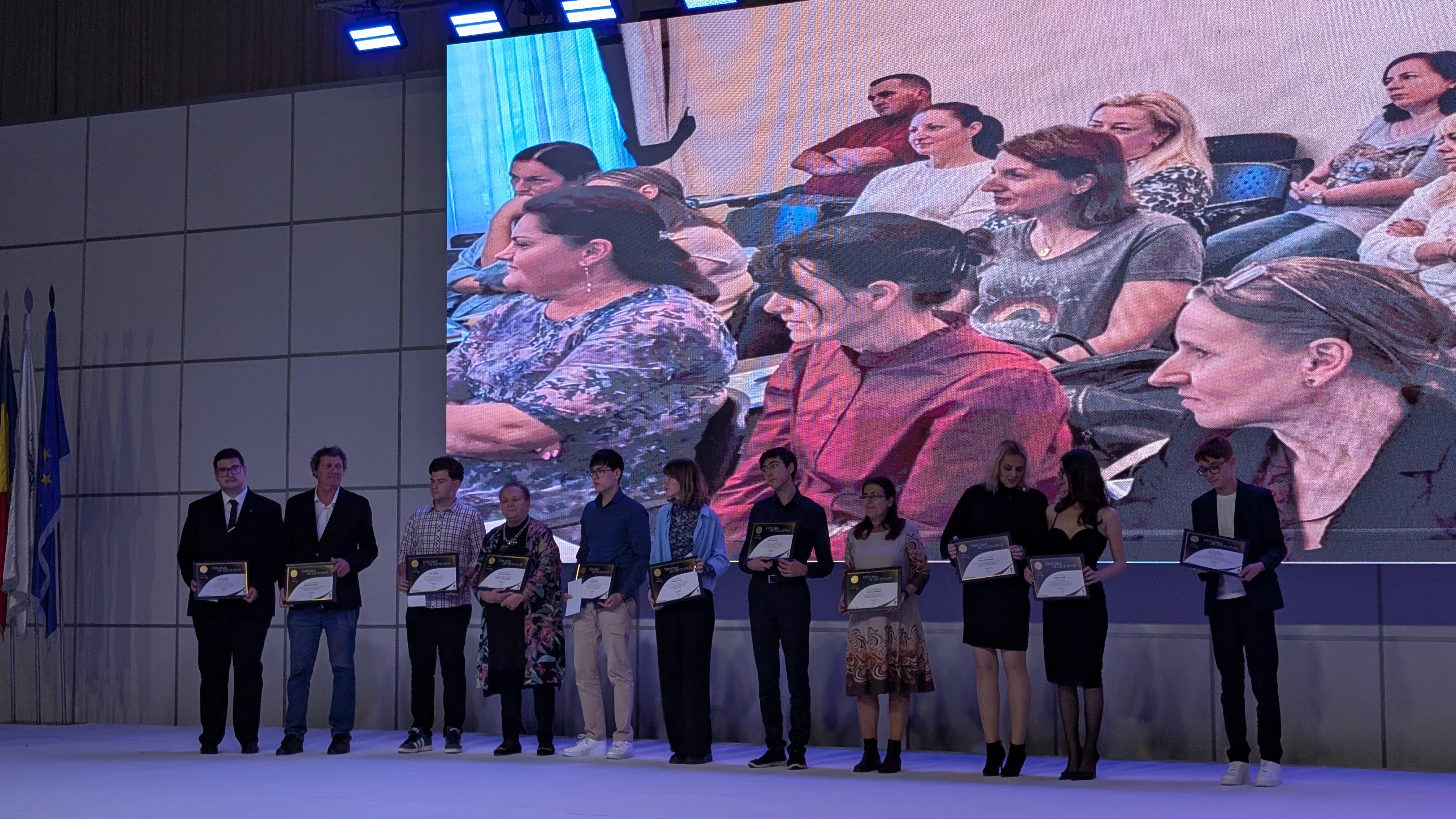 PXL_20251010_173312683.MP