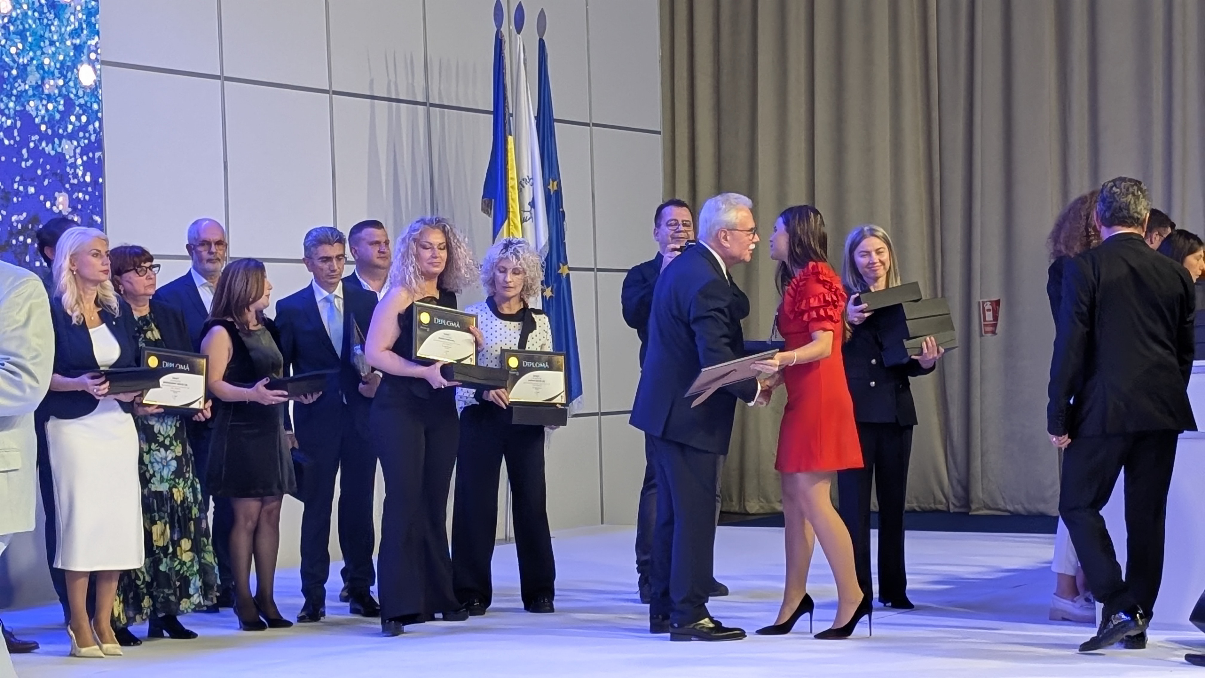 PXL_20251010_174625383.PORTRAIT.ORIGINAL