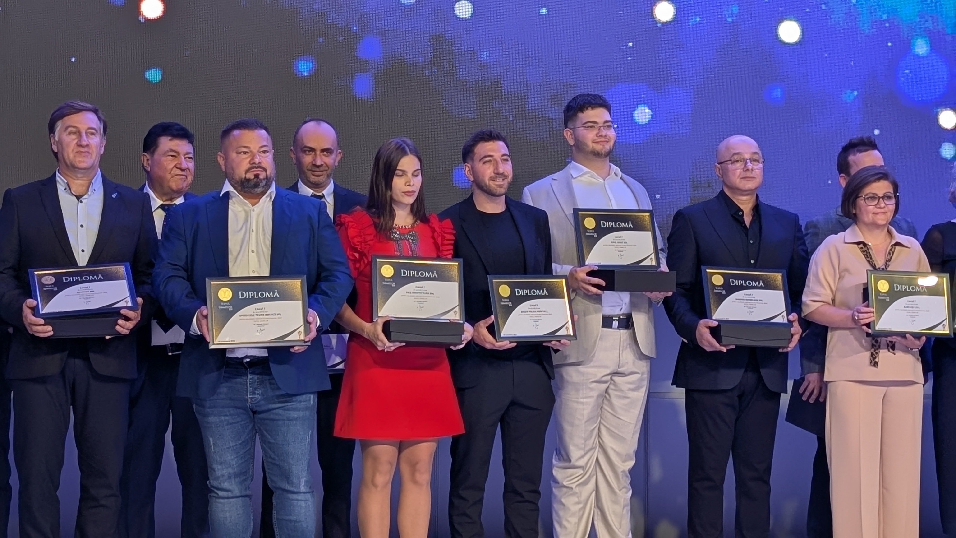 PXL_20251010_174714118.PORTRAIT.ORIGINAL