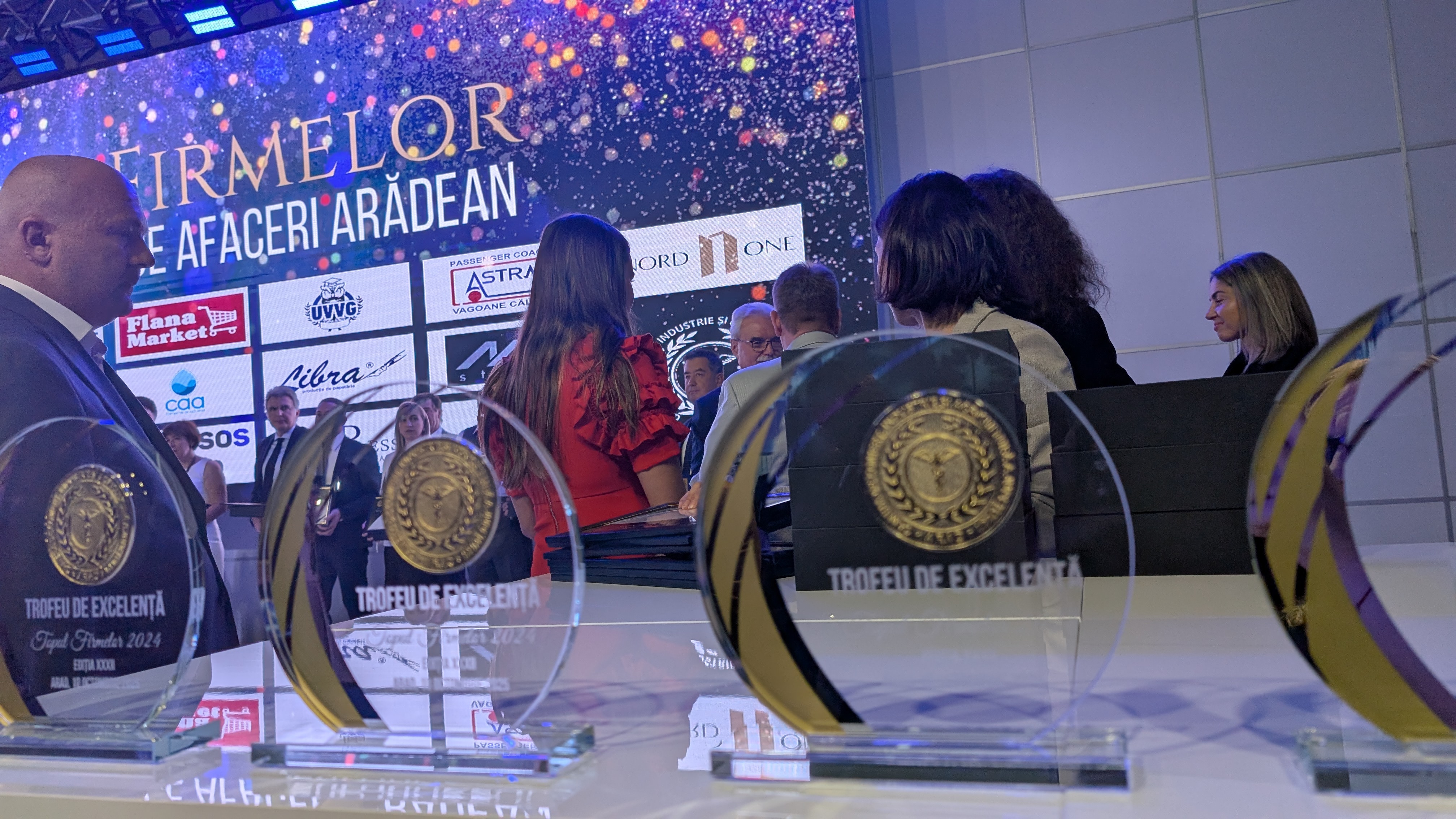 PXL_20251010_180203349