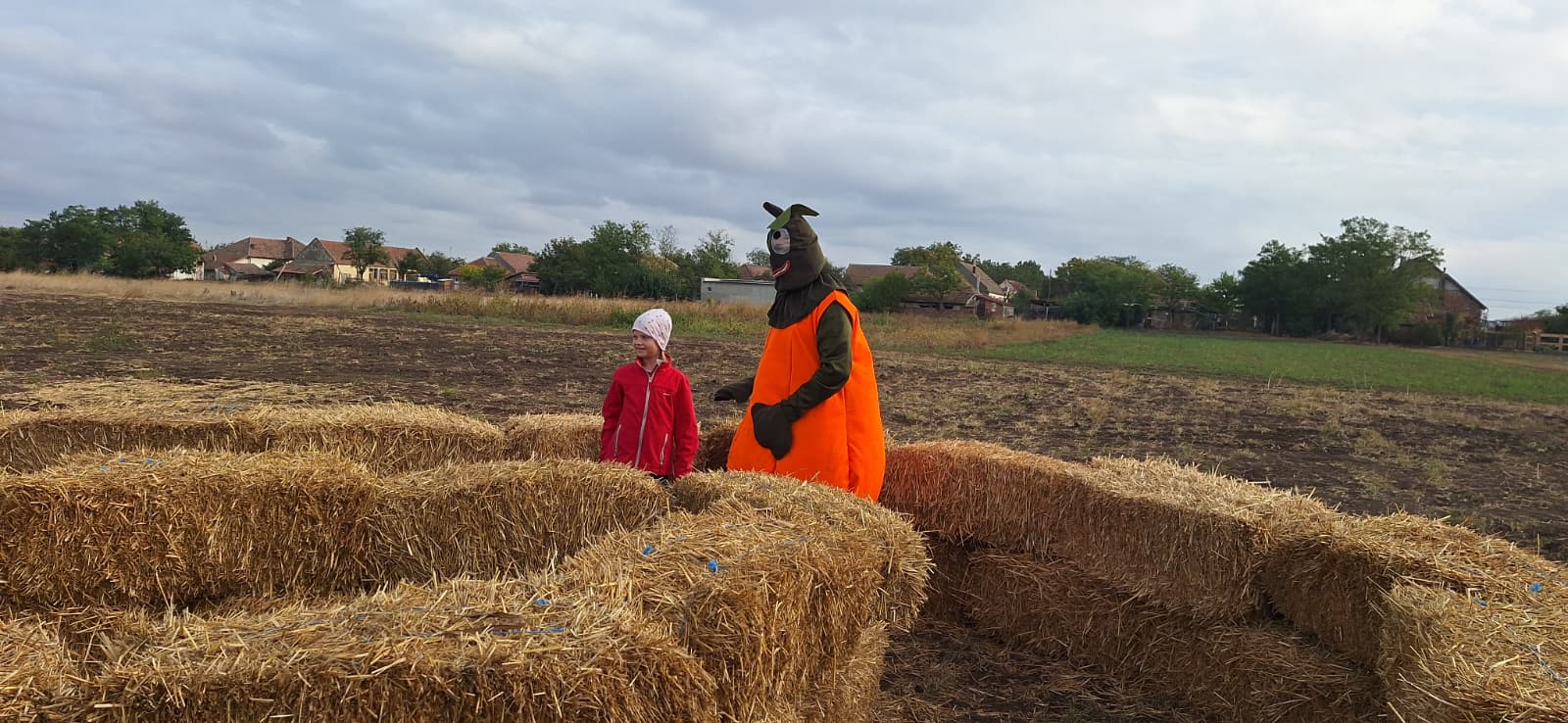 WhatsApp Image 2025-10-12 at 13.39.21 (5)