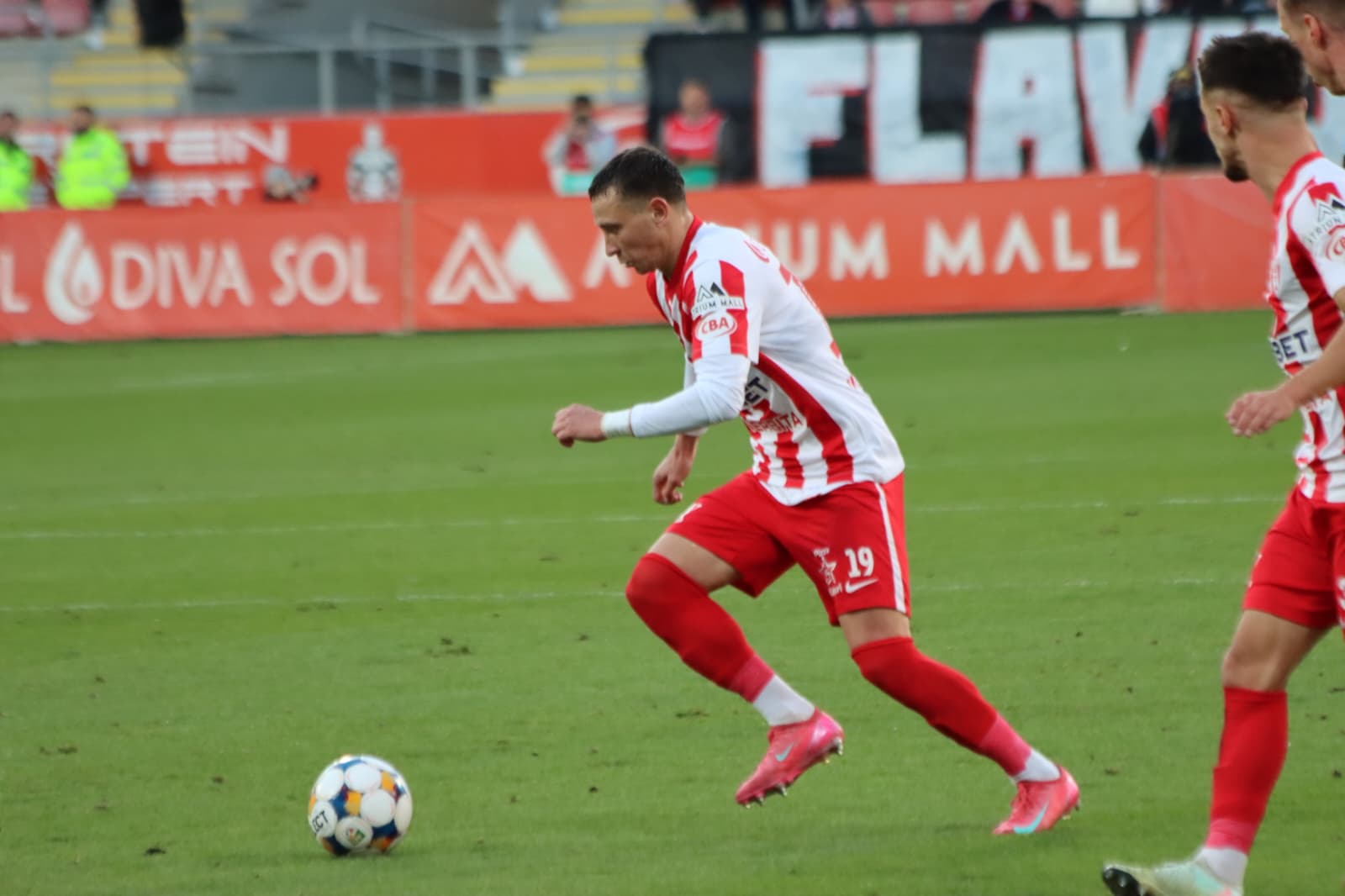 WhatsApp Image 2025-10-19 at 18.32.04