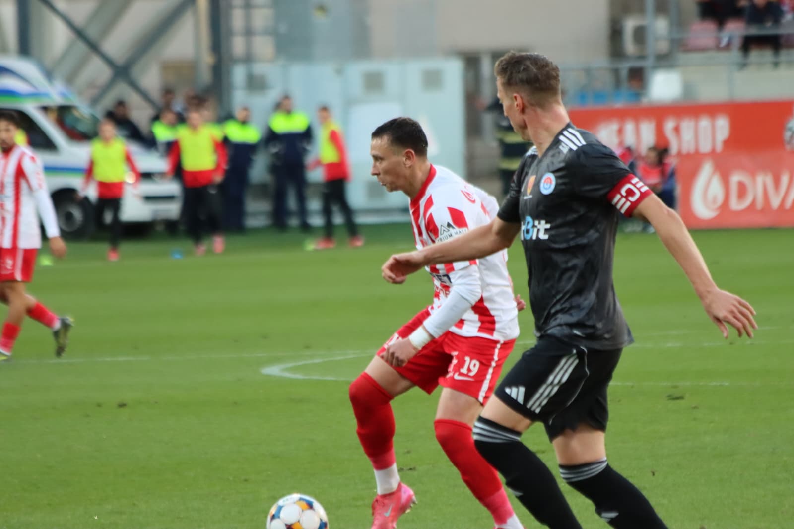 WhatsApp Image 2025-10-19 at 18.32.05