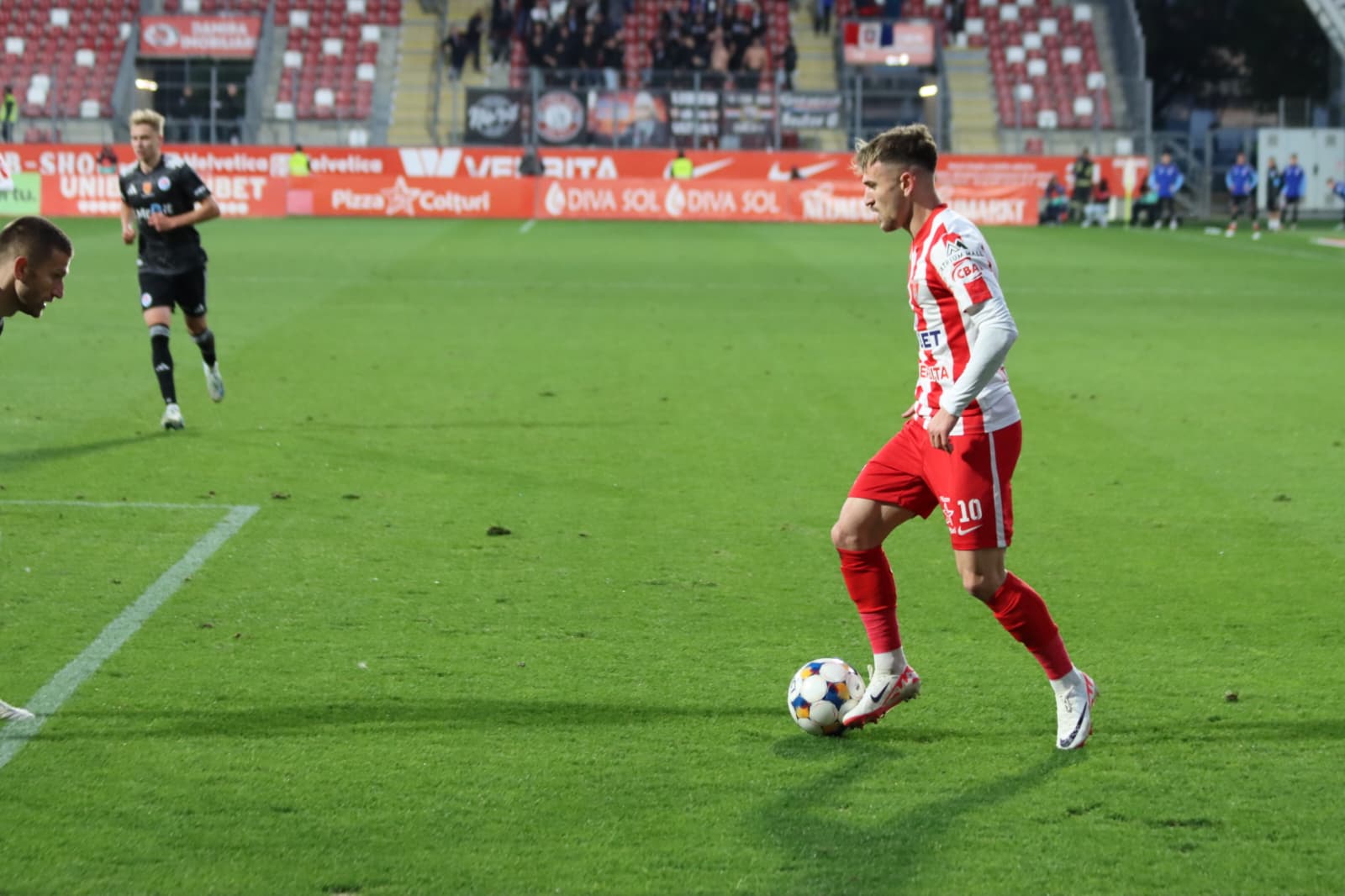 WhatsApp Image 2025-10-19 at 19.33.22