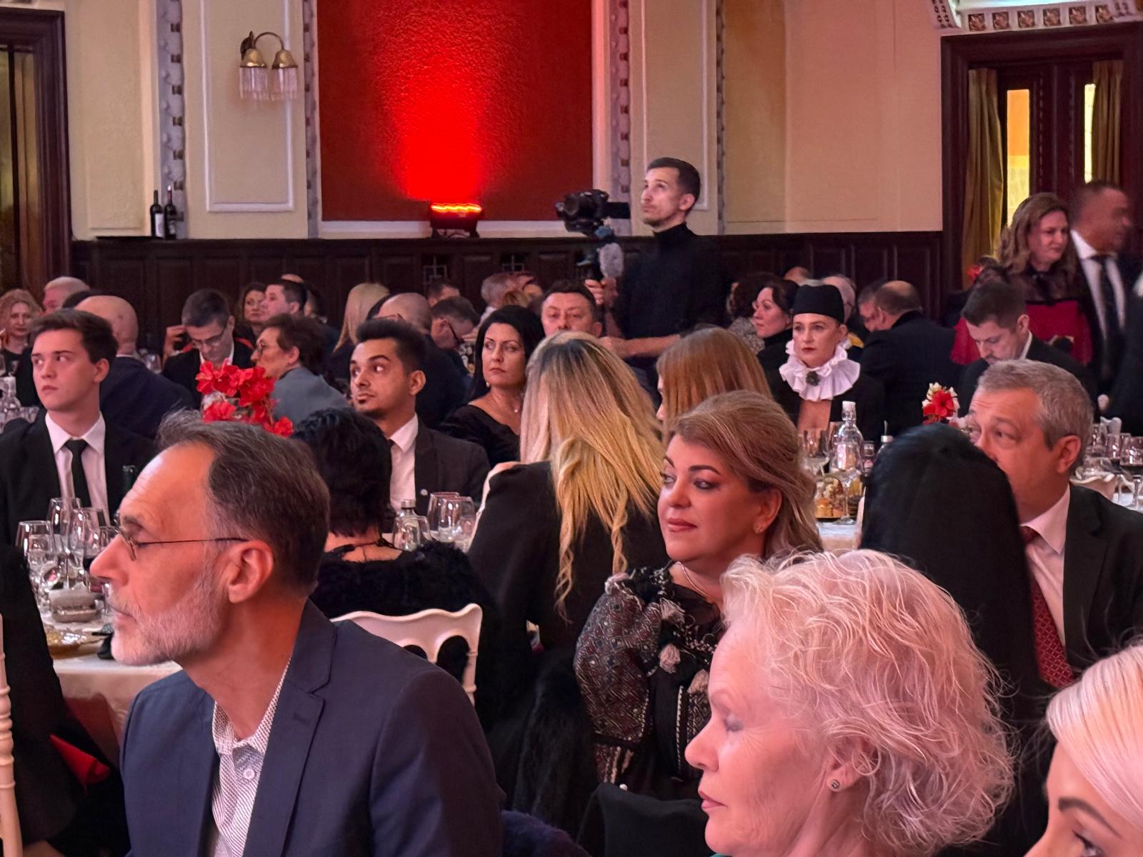 WhatsApp Image 2025-10-26 at 1.37.20 PM (4)