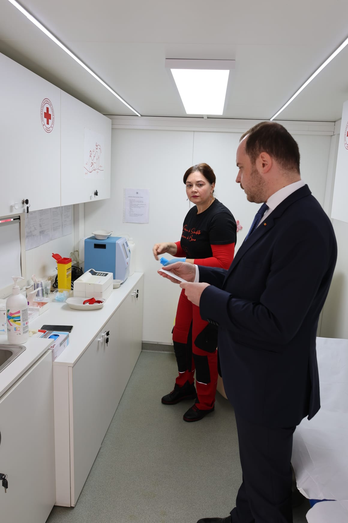 594854cb-fb01-4827-a0ff-a4b042839ffe