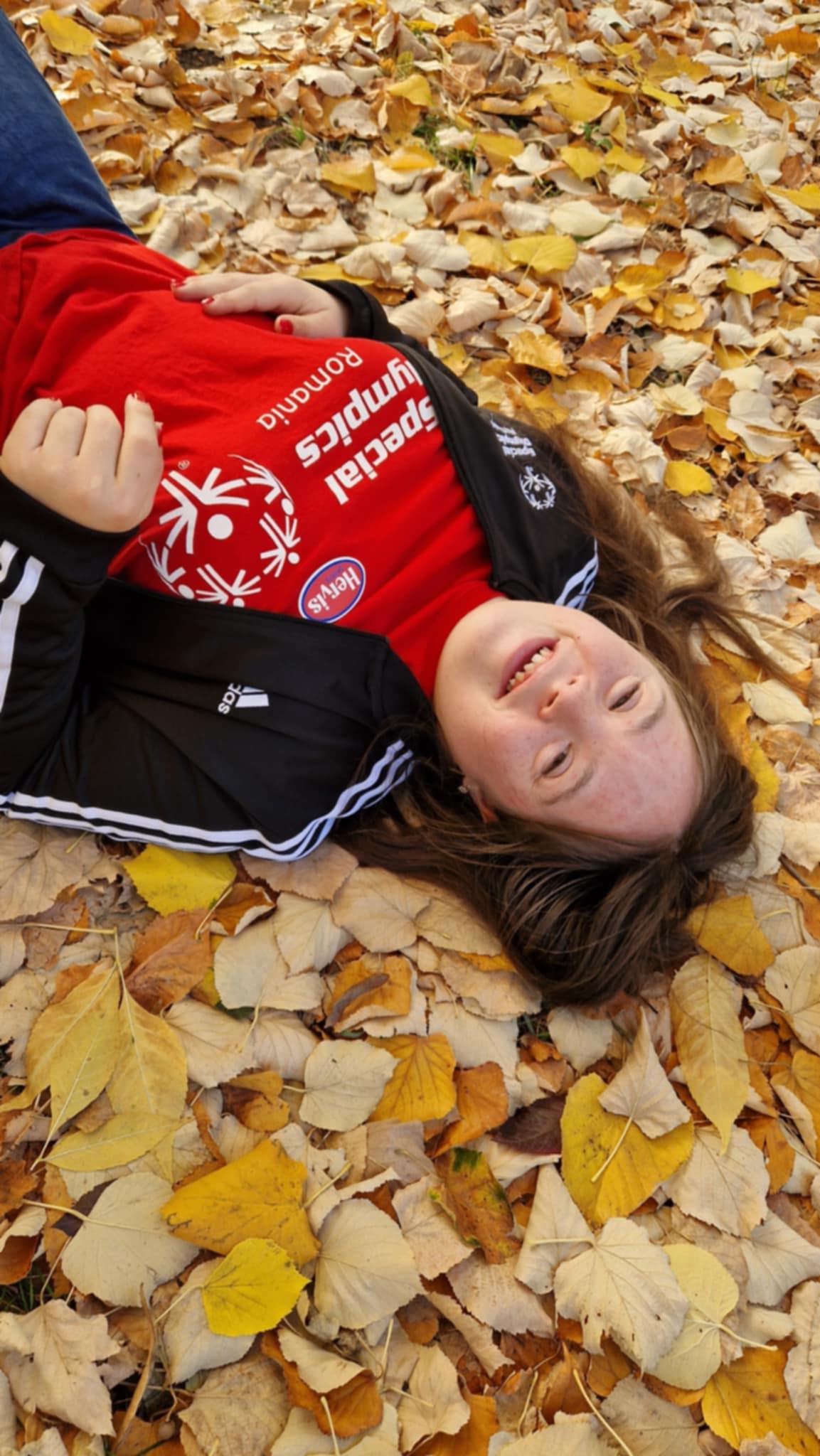 98728170-c5db-40d0-8f10-38f19dce05fe