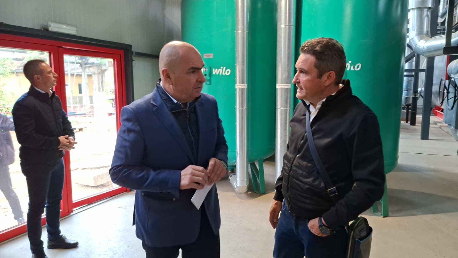 WhatsApp Image 2025-10-04 at 12.52.52 PM (1)