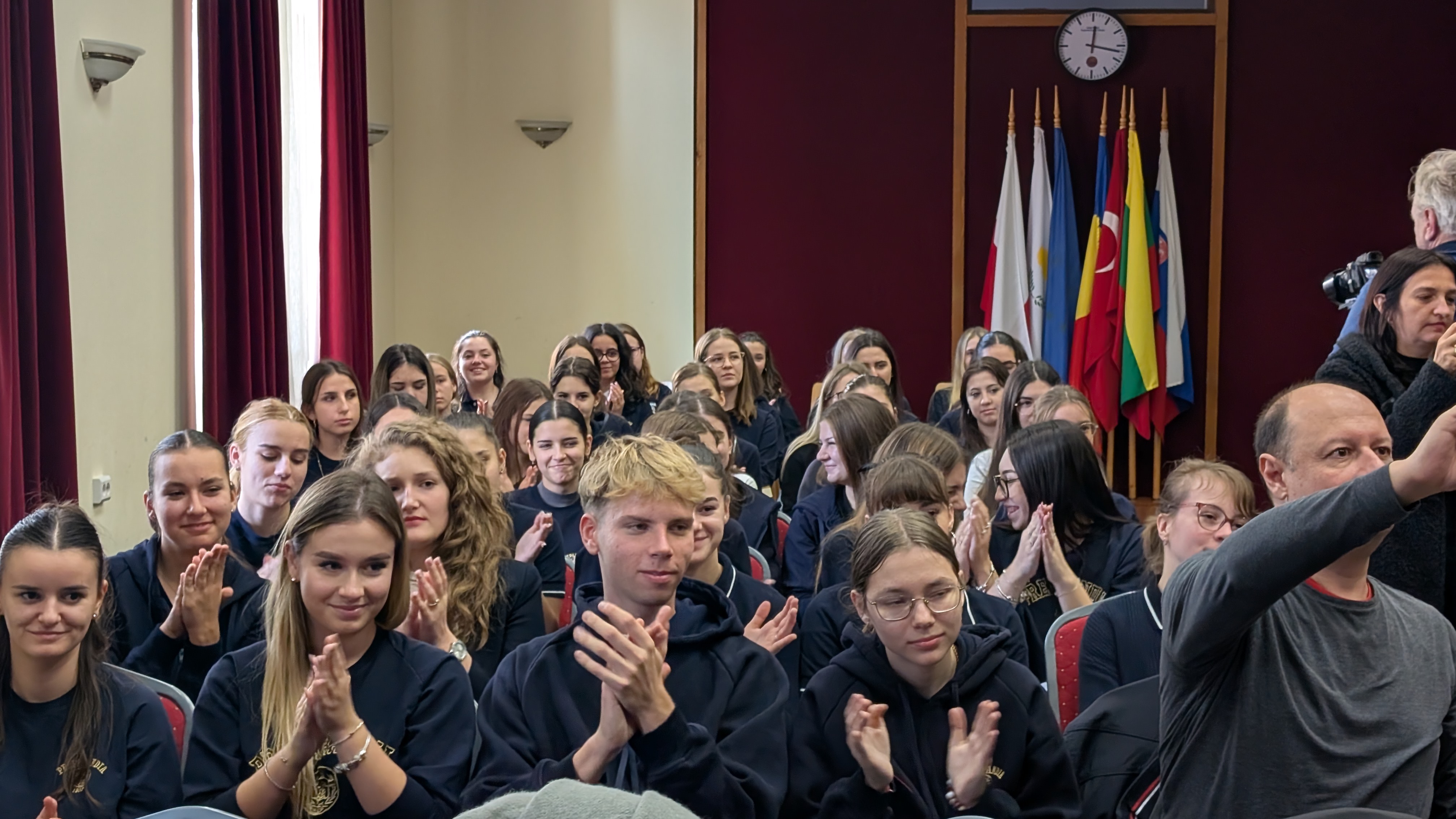 PXL_20251104_101634606