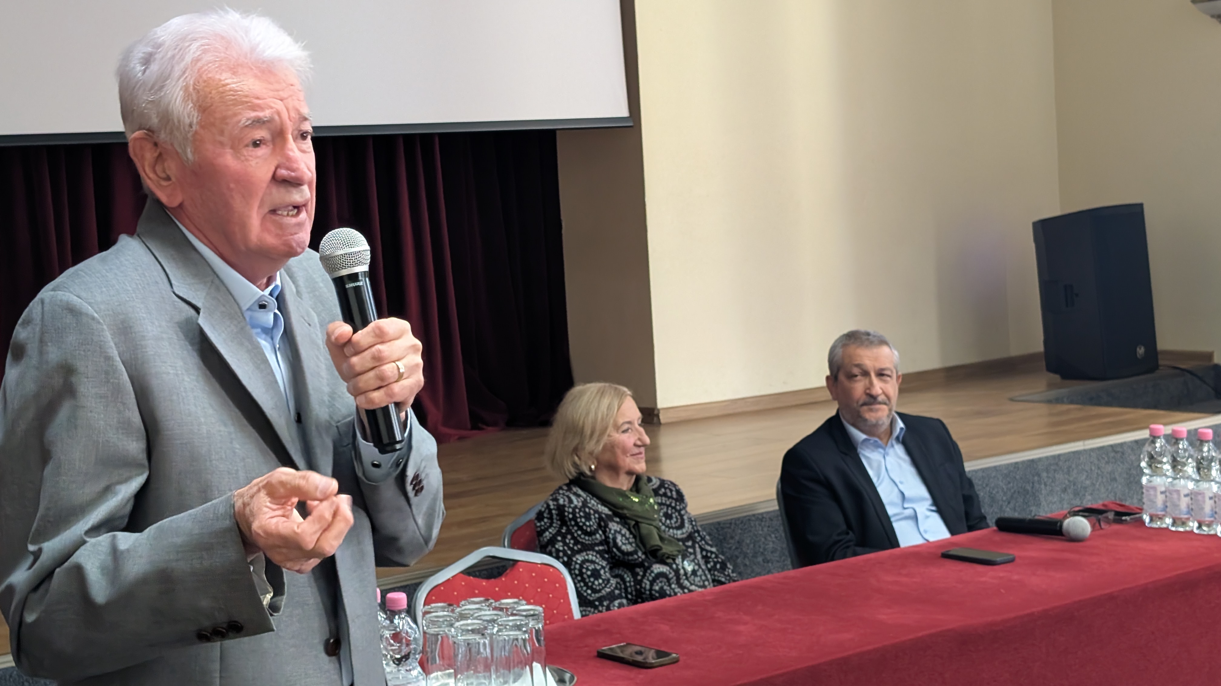 PXL_20251104_104626478