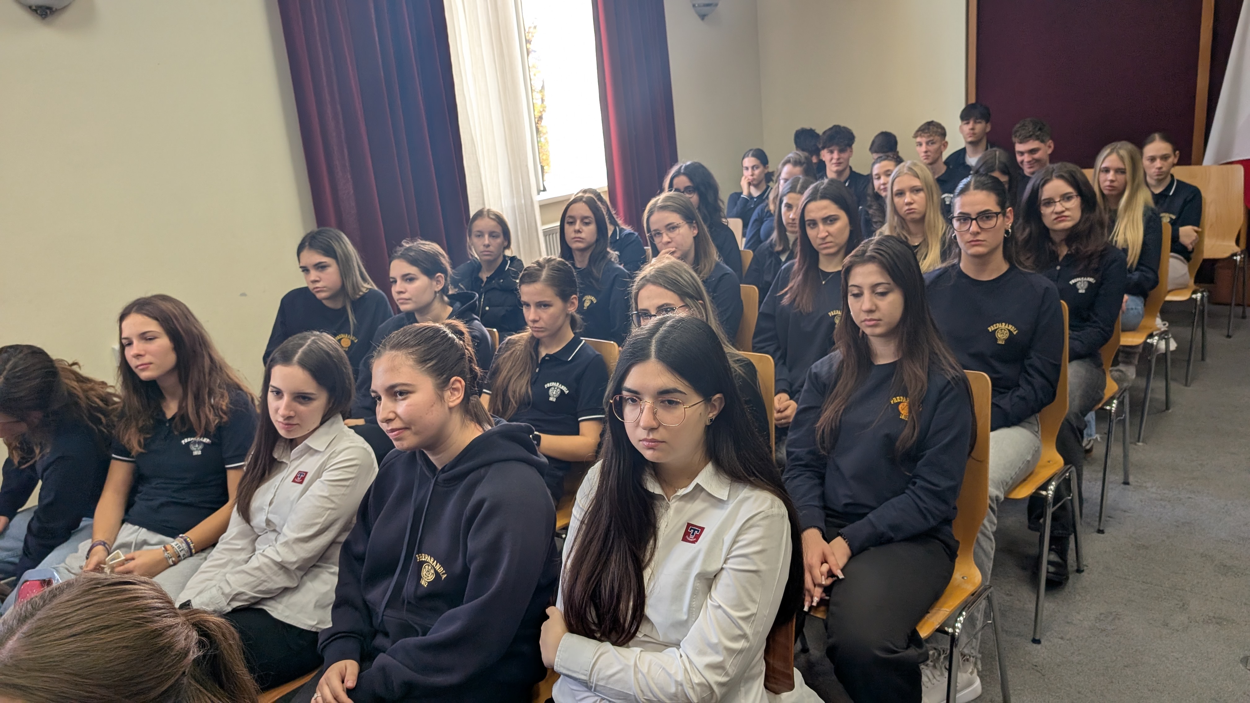 PXL_20251104_104732547