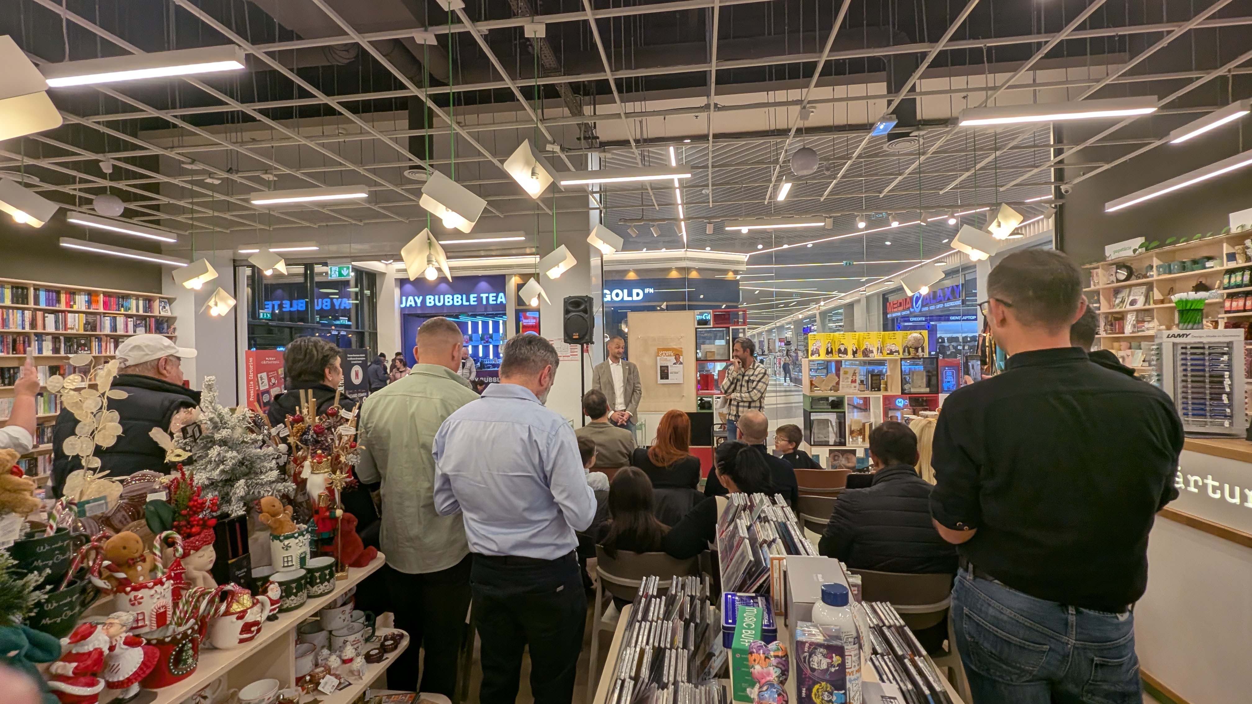 PXL_20251106_161120040