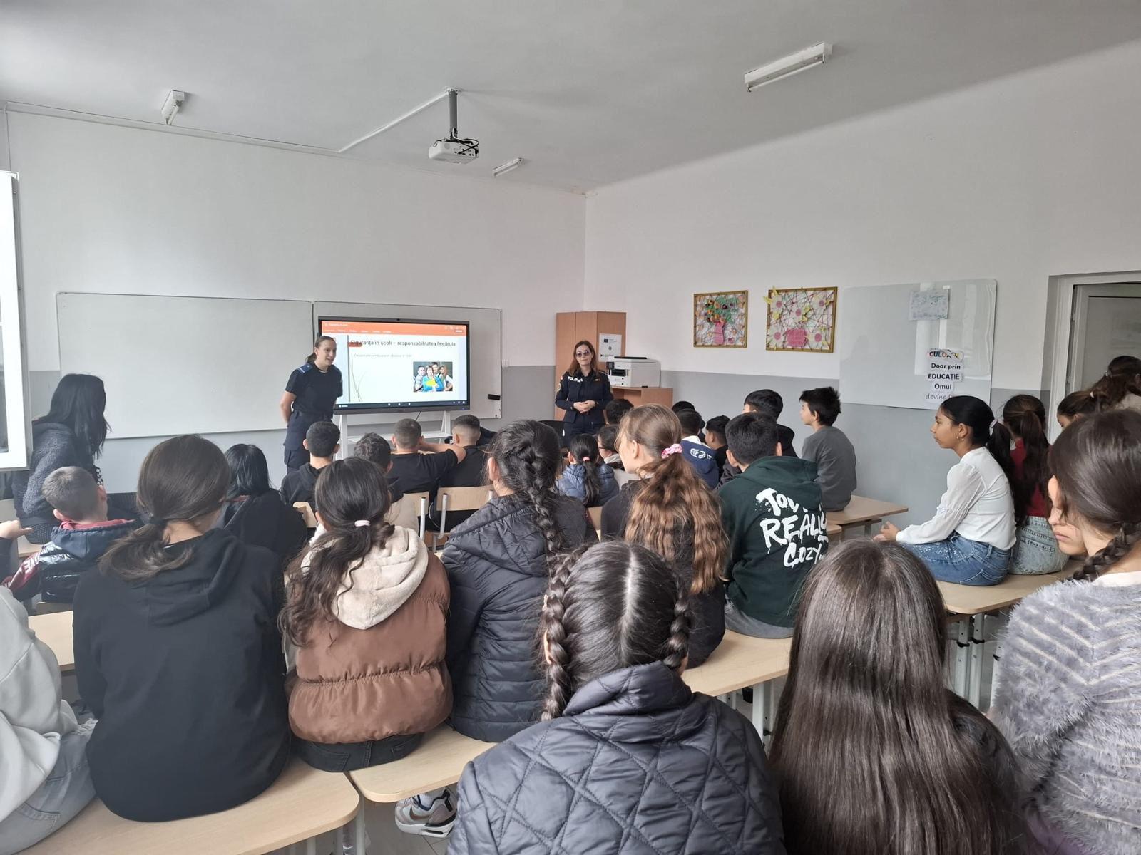 WhatsApp Image 2025-11-08 at 16.56.24 (1)