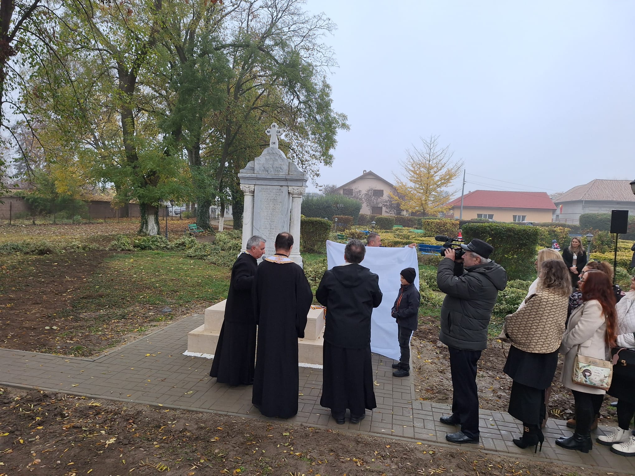 WhatsApp Image 2025-11-18 at 15.23.36