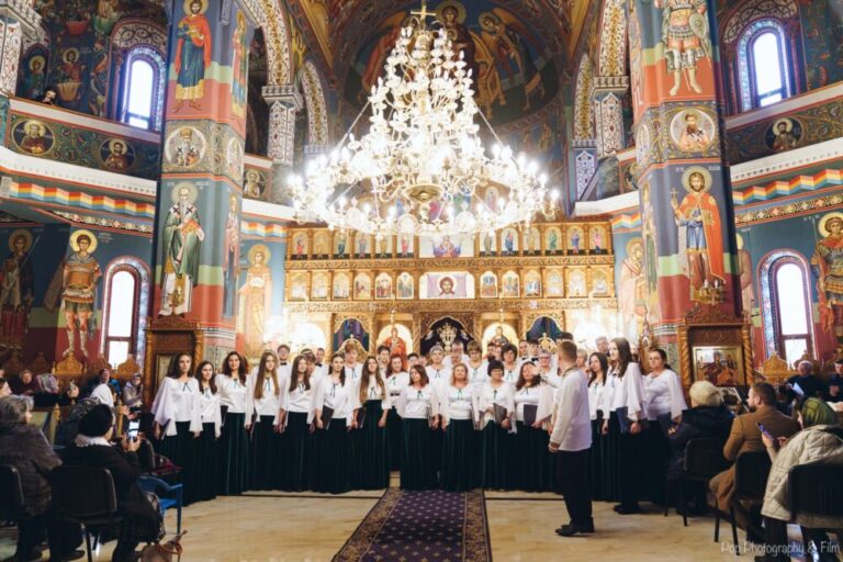 586880576_1141622604618352_8690638747415134595_n-768x512