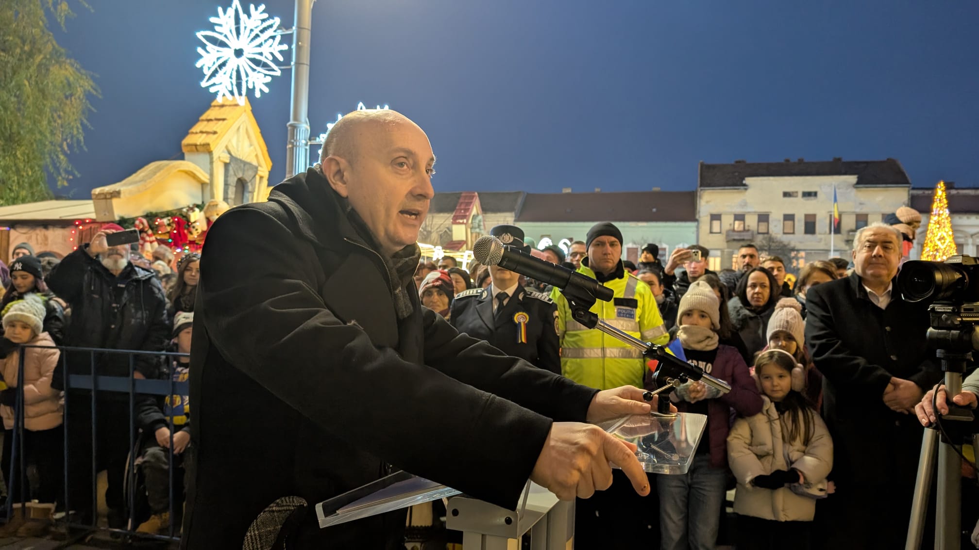 WhatsApp Image 2025-12-01 at 6.39.21 PM (6)