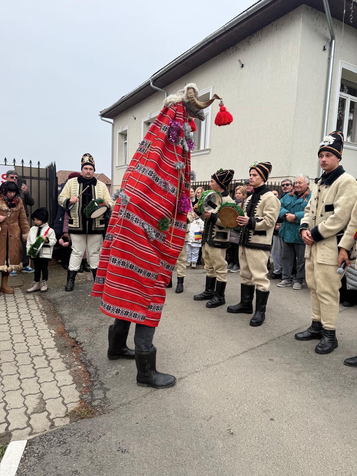 WhatsApp Image 2025-12-02 at 13.10.07 (9)