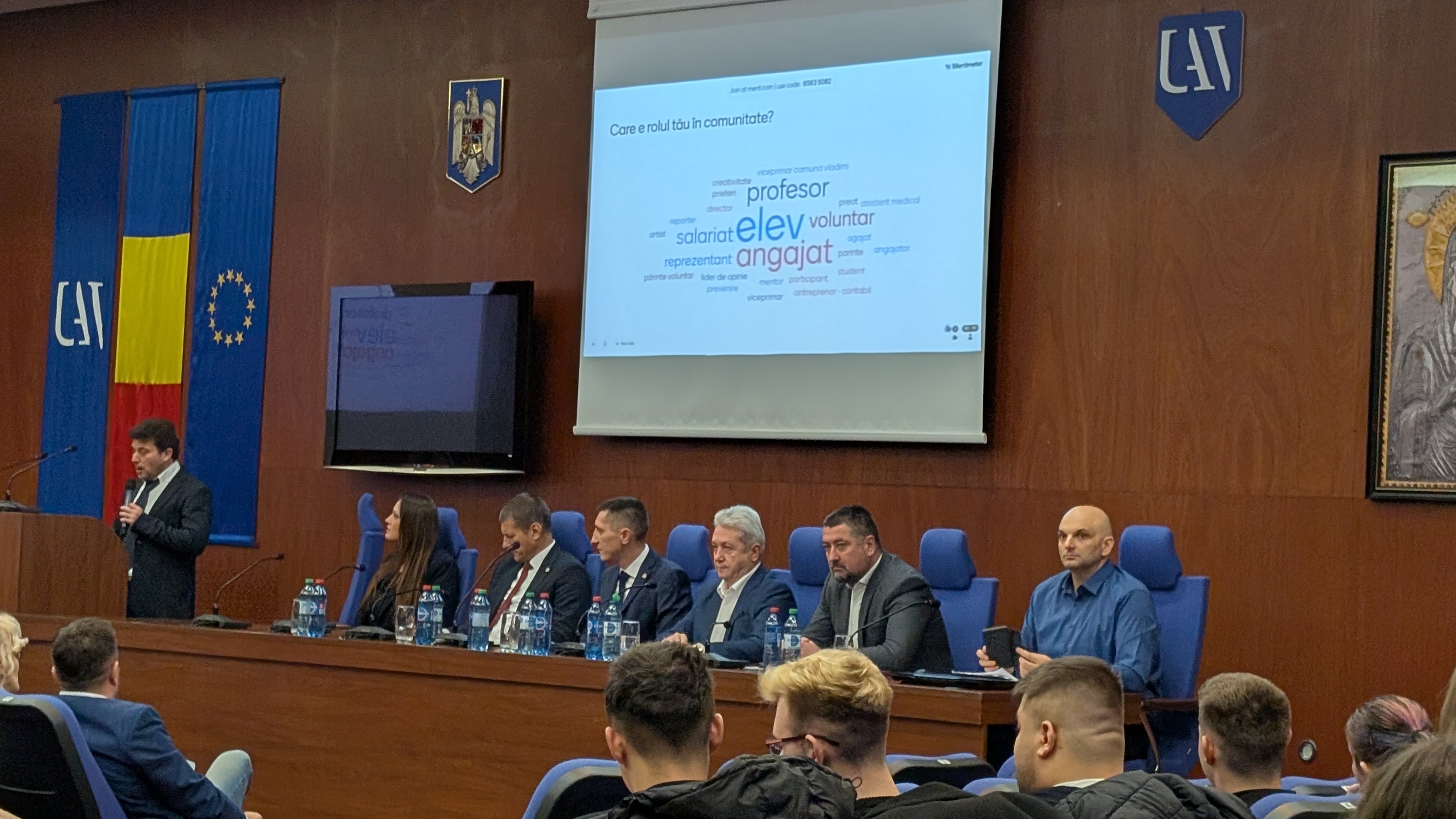 PXL_20251128_081746644