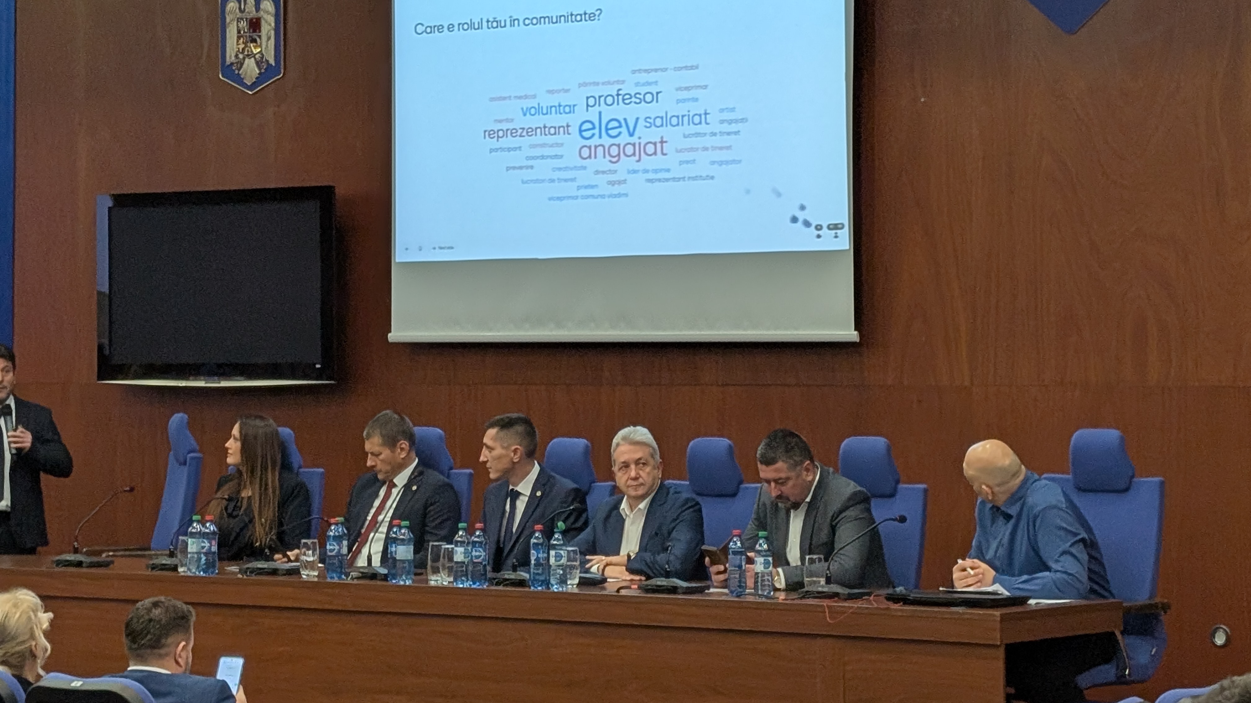 PXL_20251128_081809501