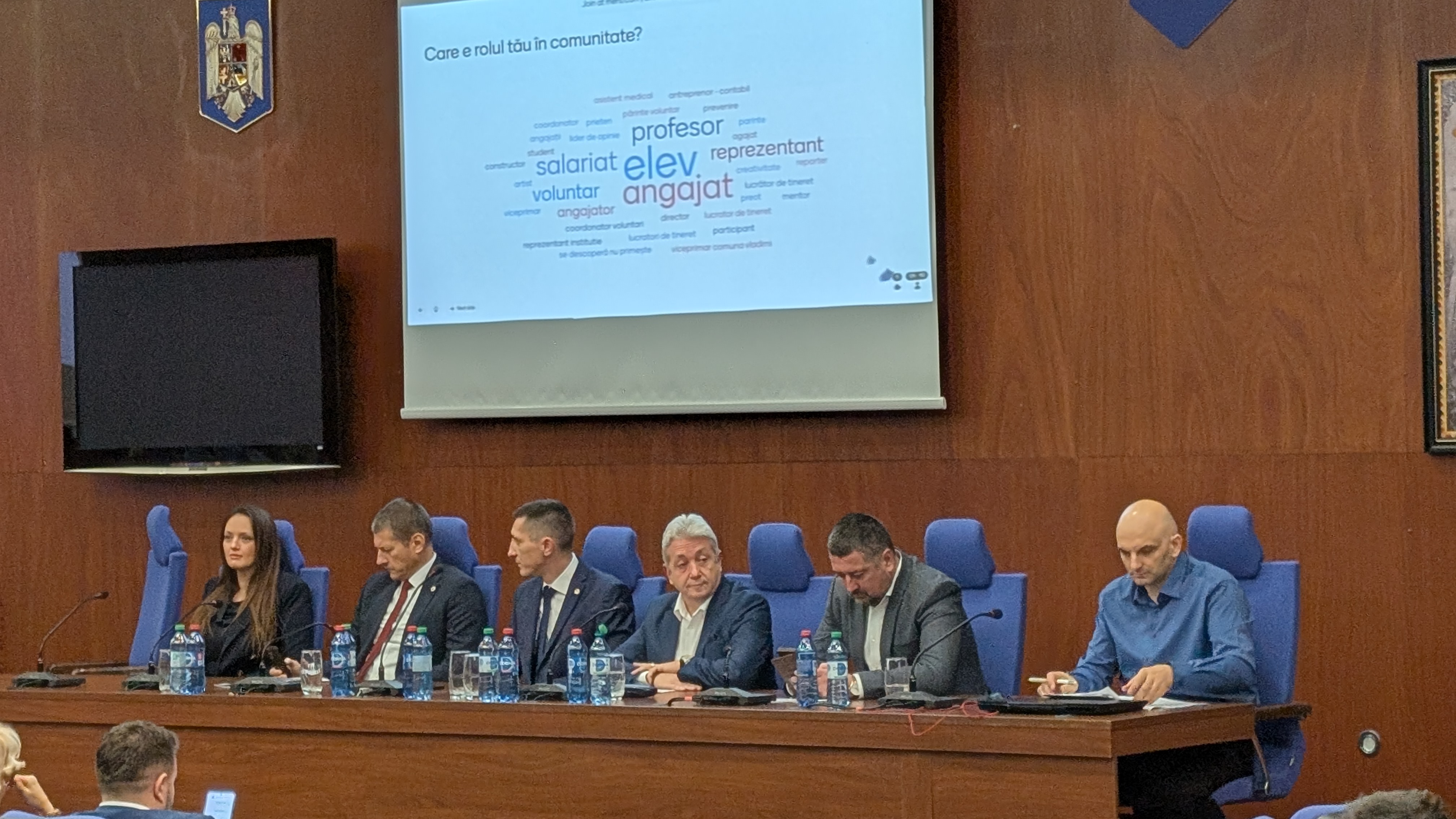 PXL_20251128_081818952