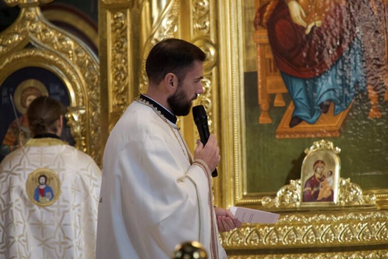 594586389_1306588751513648_2930793025804522486_n-768x512