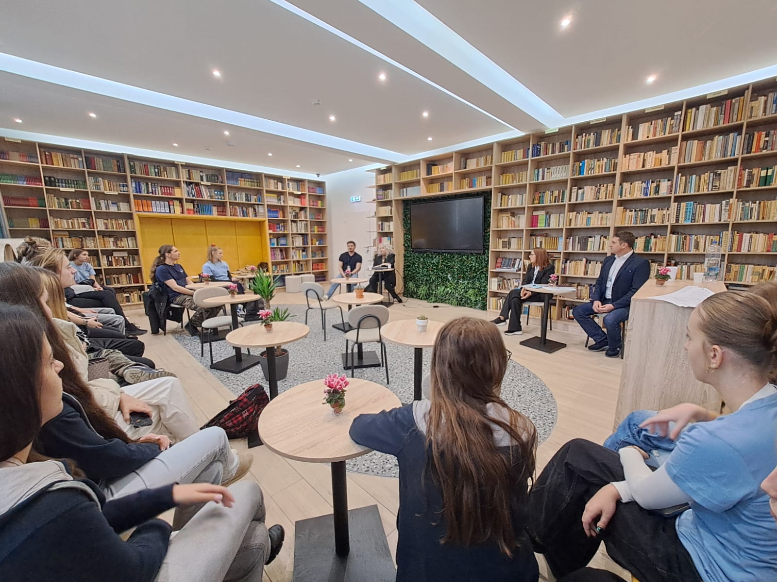 WhatsApp Image 2025-12-08 at 6.47.55 PM (1)