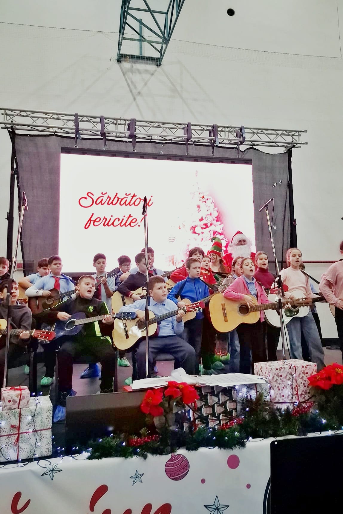 WhatsApp Image 2025-12-16 at 15.53.35 (2)