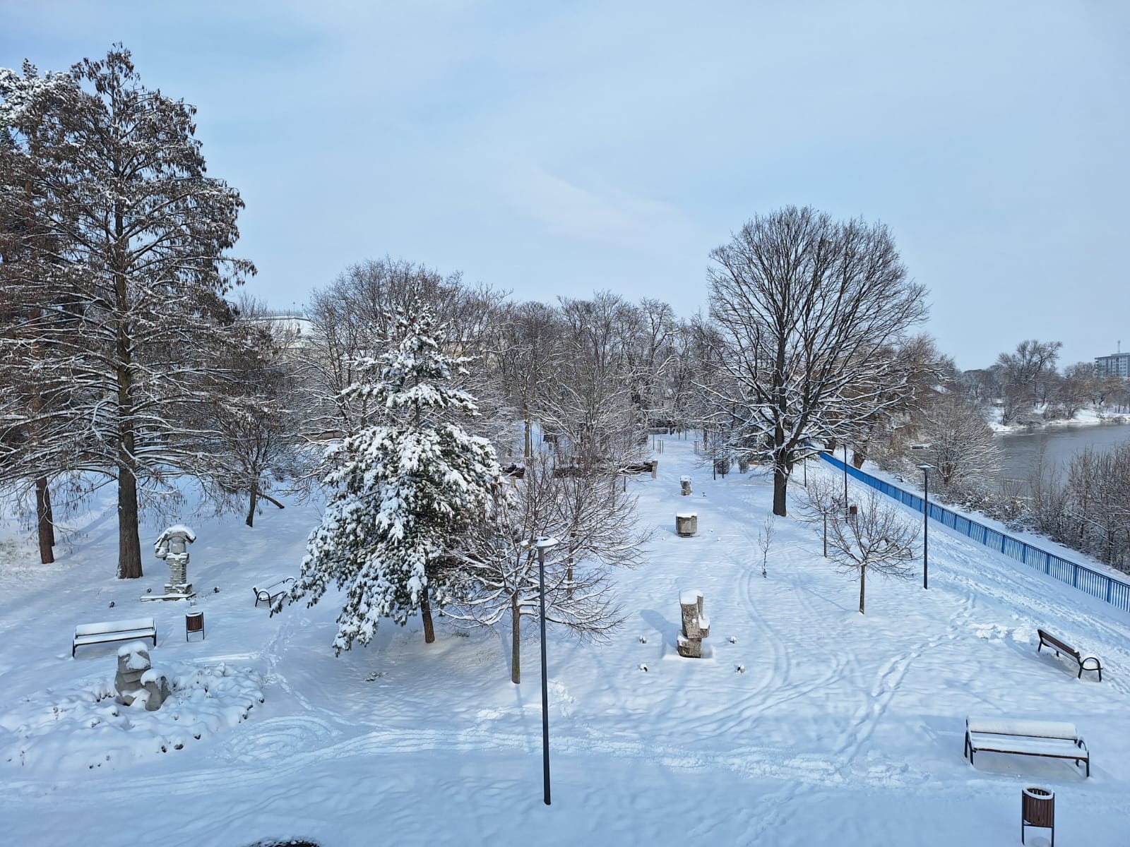 32417dfe-0c6d-4c97-b935-2b1ae278214d