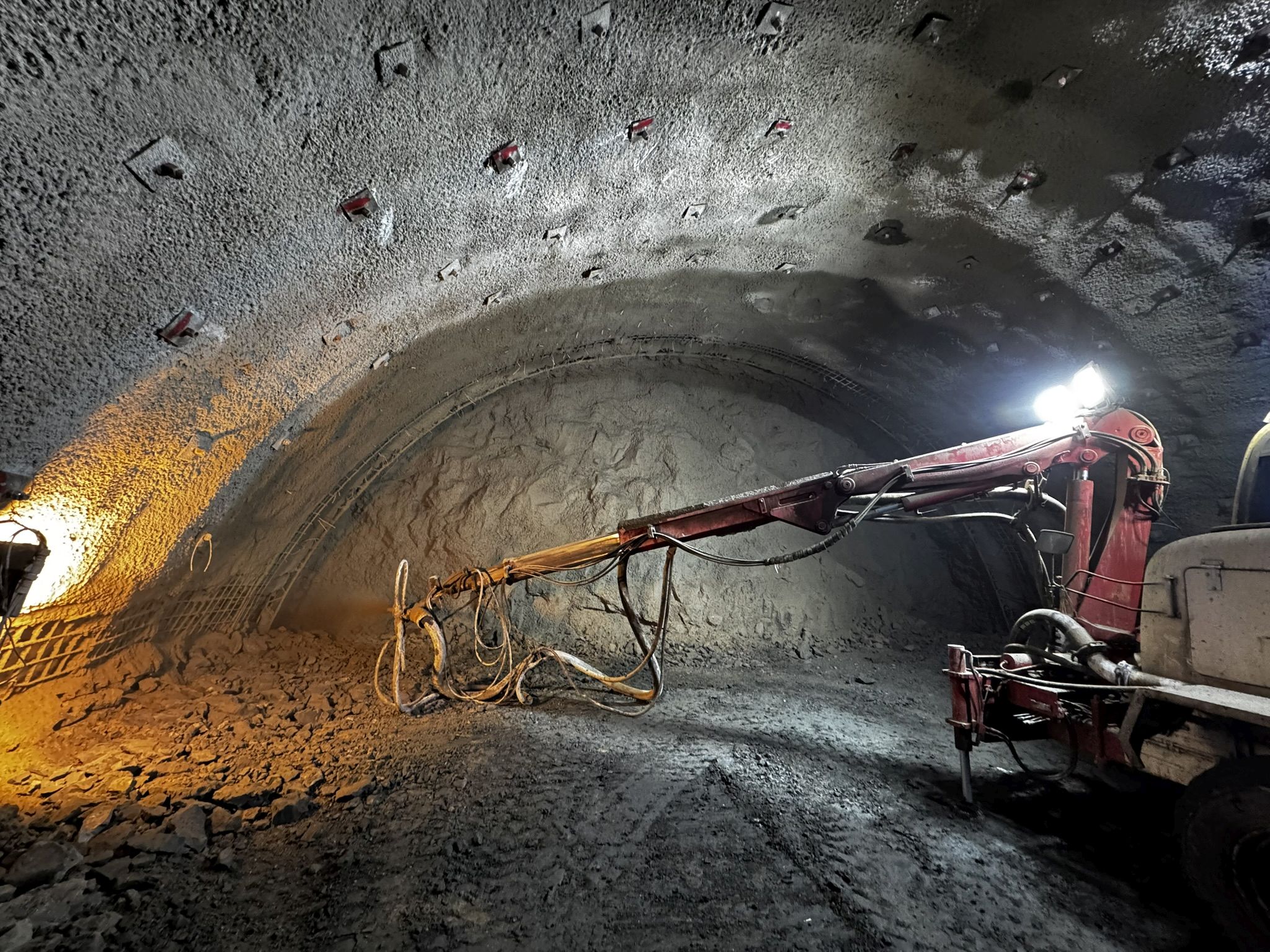 617005697_1194153202806238_1859048447185770088_n