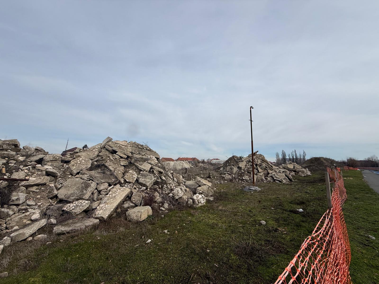 WhatsApp Image 2026-02-16 at 10.49.22 (45)