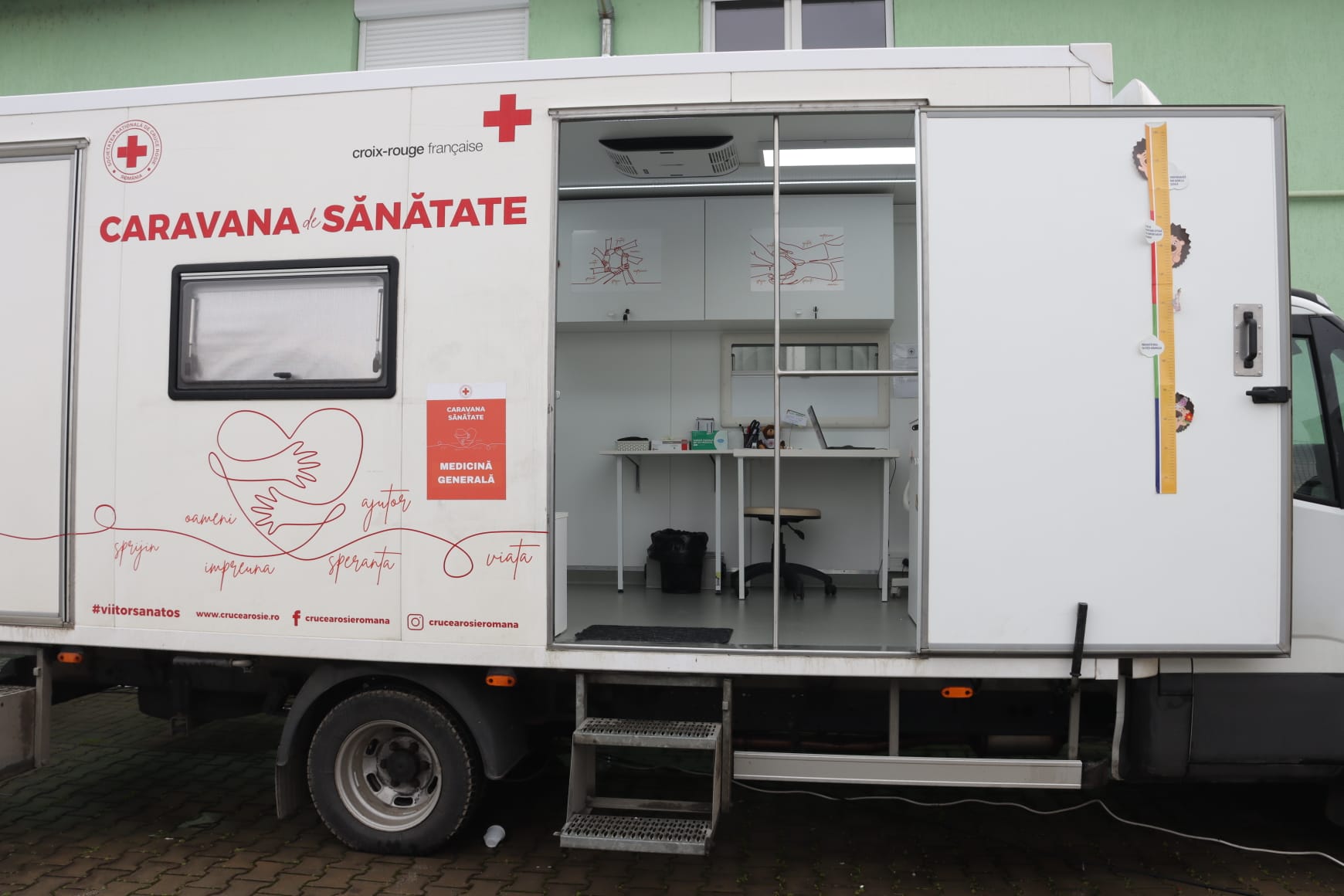 683724e3-7ae3-4b9a-9867-8339995e2e56