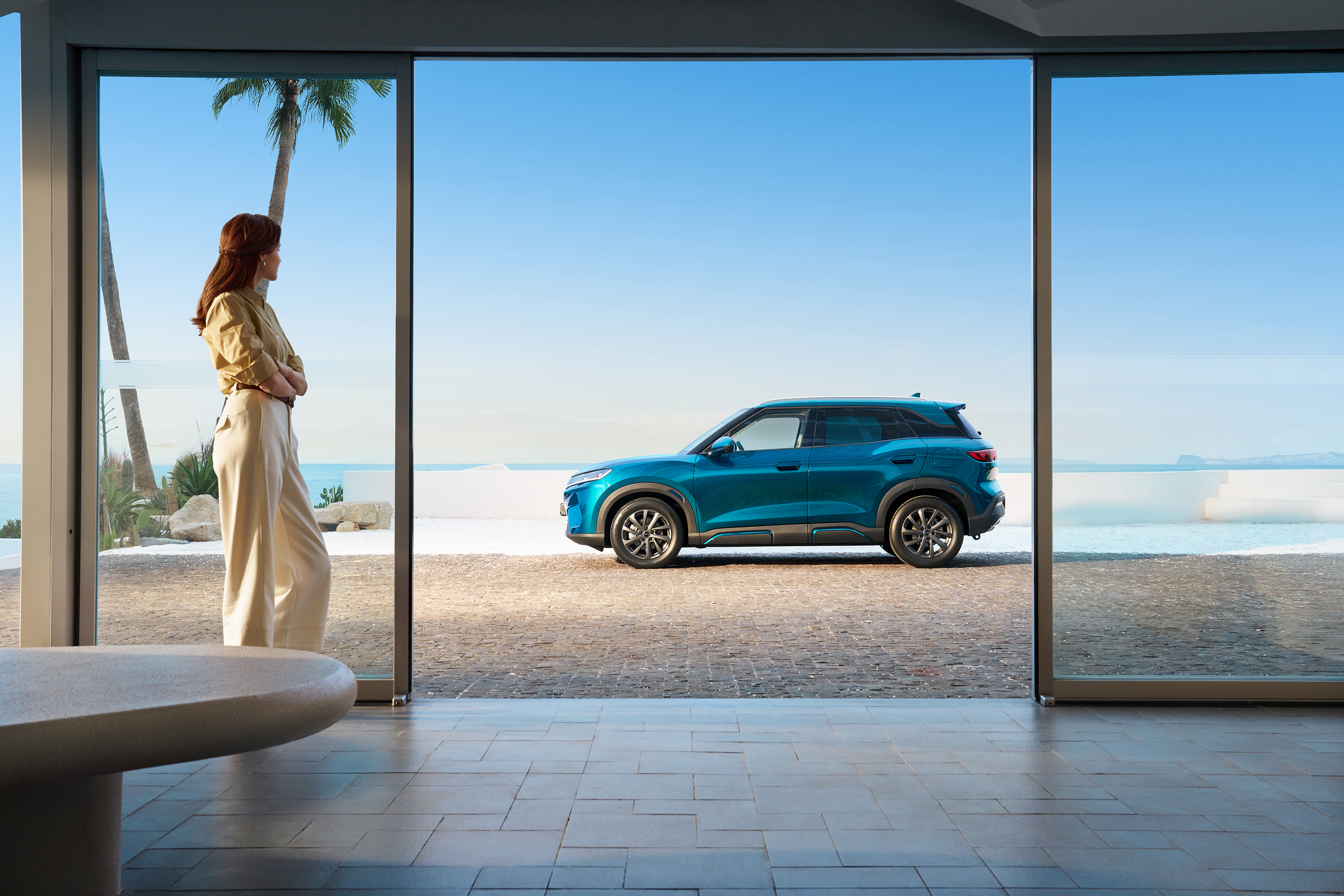 07、Outside_Static_Left side_download_JPG_5000PX_RGB (1)