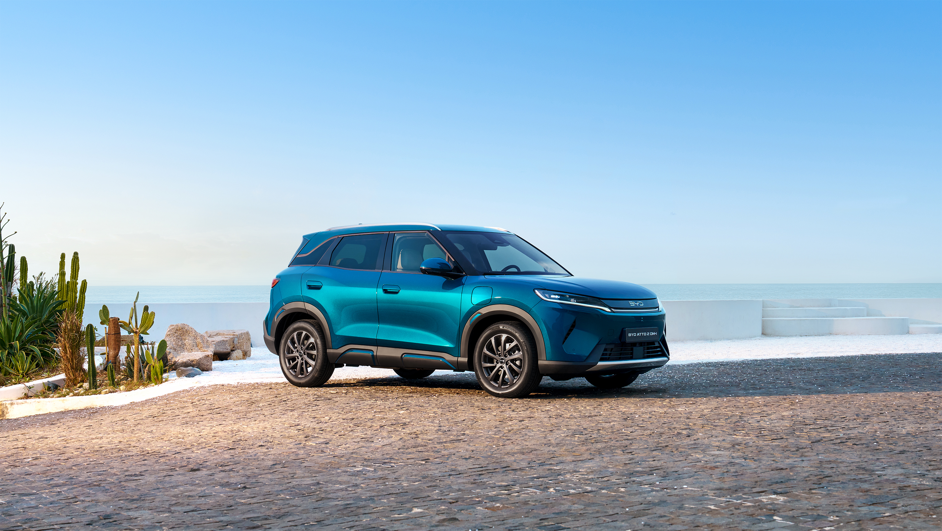 08、Outside_Static_Right Front 70°_download_JPG_3000PX_RGB (1)