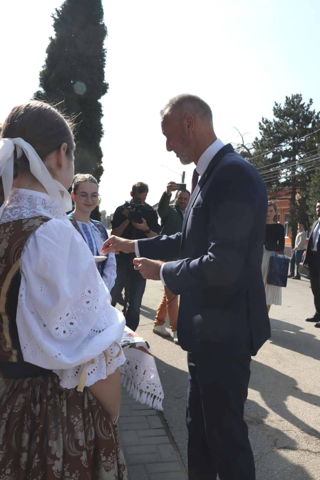 329e38d8-d141-4ca3-b302-28075e3276d2