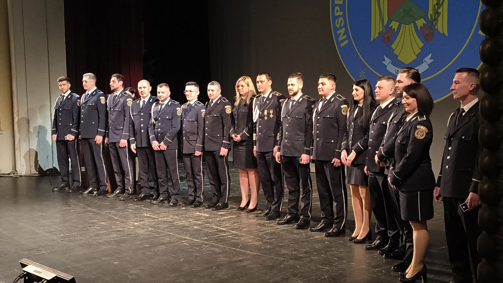 6ad29de5-29f8-46d4-bfa7-312afe6316c5