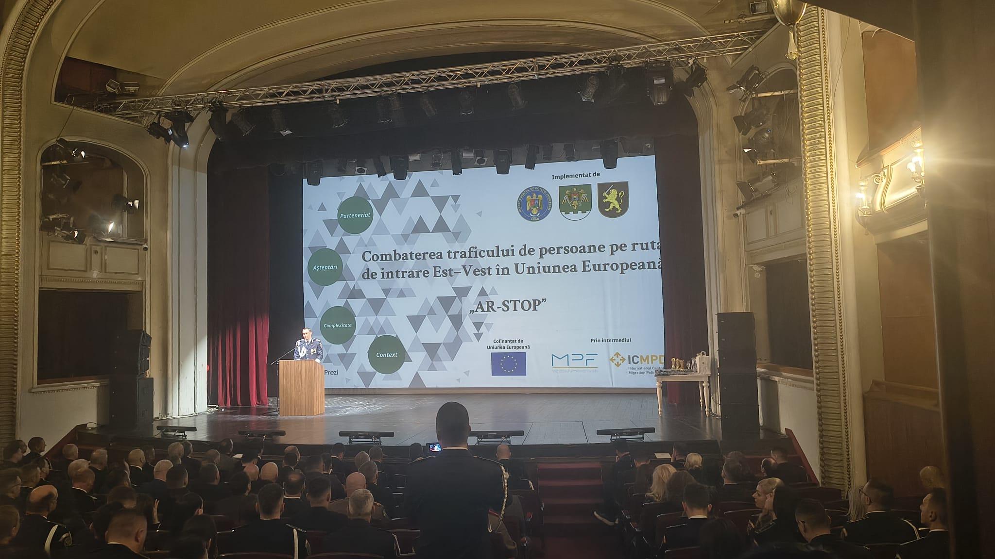 8b0b57ec-2e3d-4a3e-8d3e-b6e78b315838