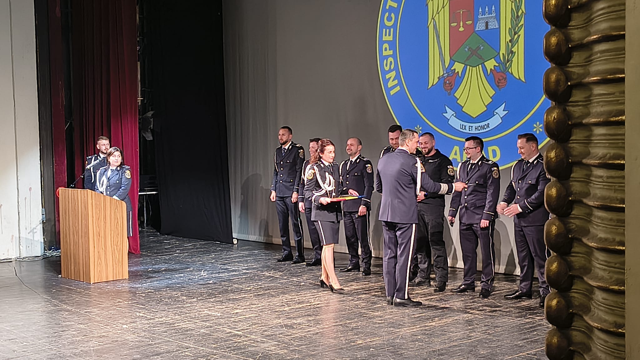 e253ee45-22e8-4d26-abc8-73d937c96ea1