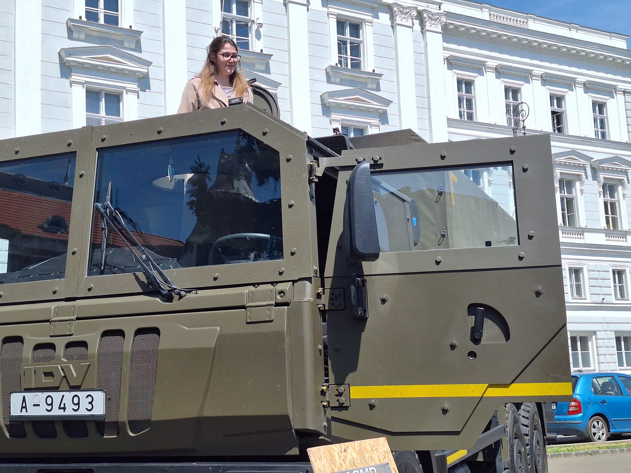 WhatsApp Image 2026-04-23 at 14.17.35 (9)