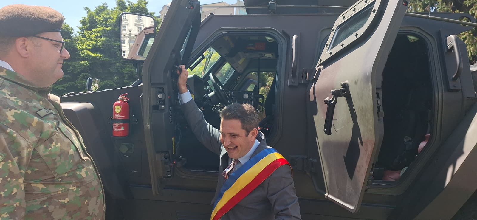 WhatsApp Image 2026-04-23 at 14.21.19 (9)