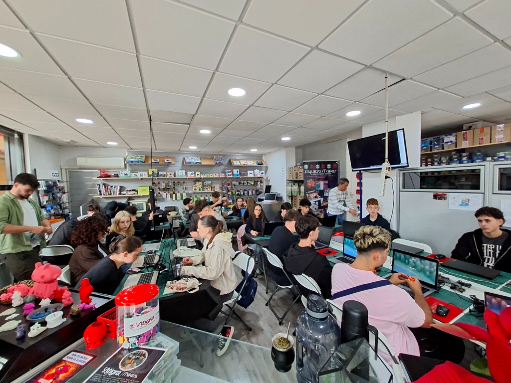 92340b3c-5d2c-4f33-86b5-5709c015fc25