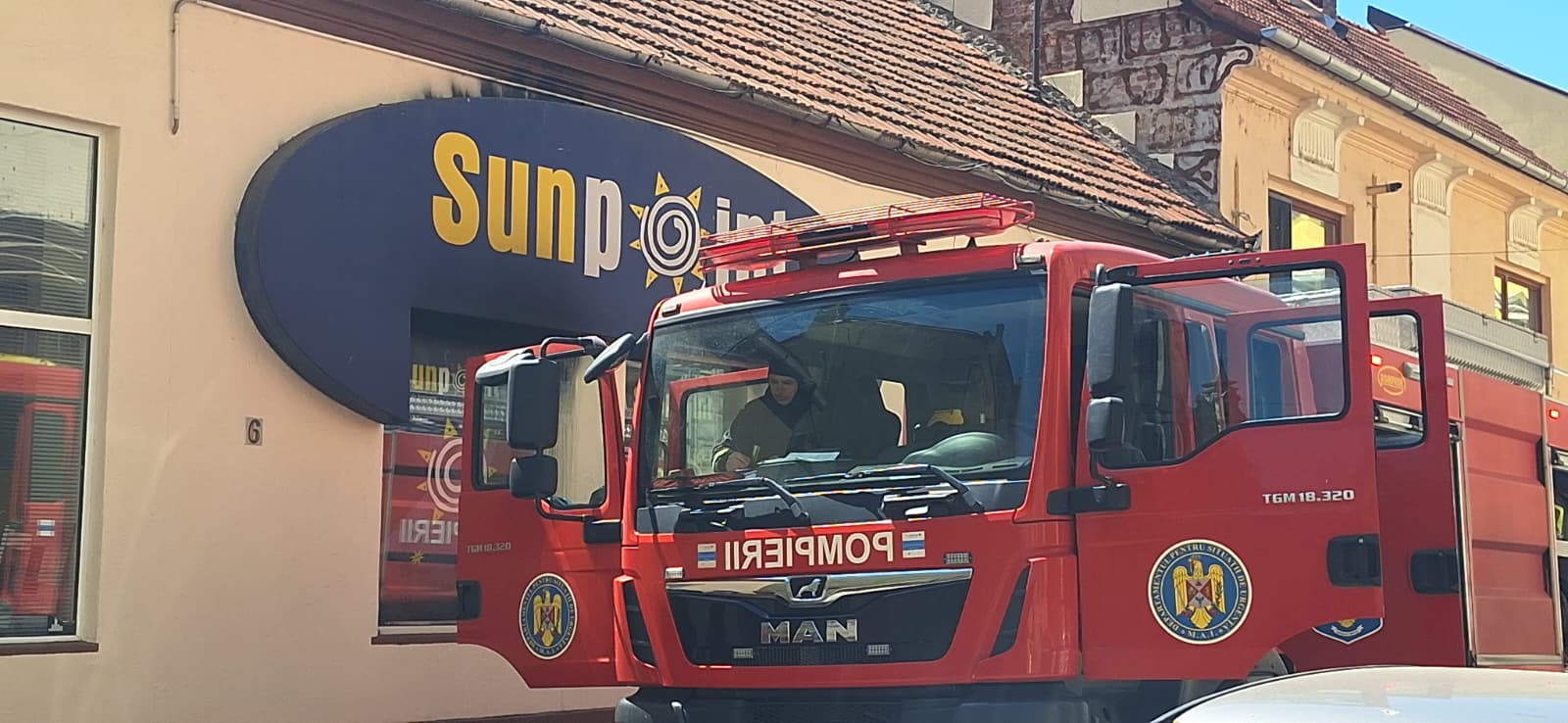 WhatsApp Image 2026-04-27 at 14.00.10 (3)