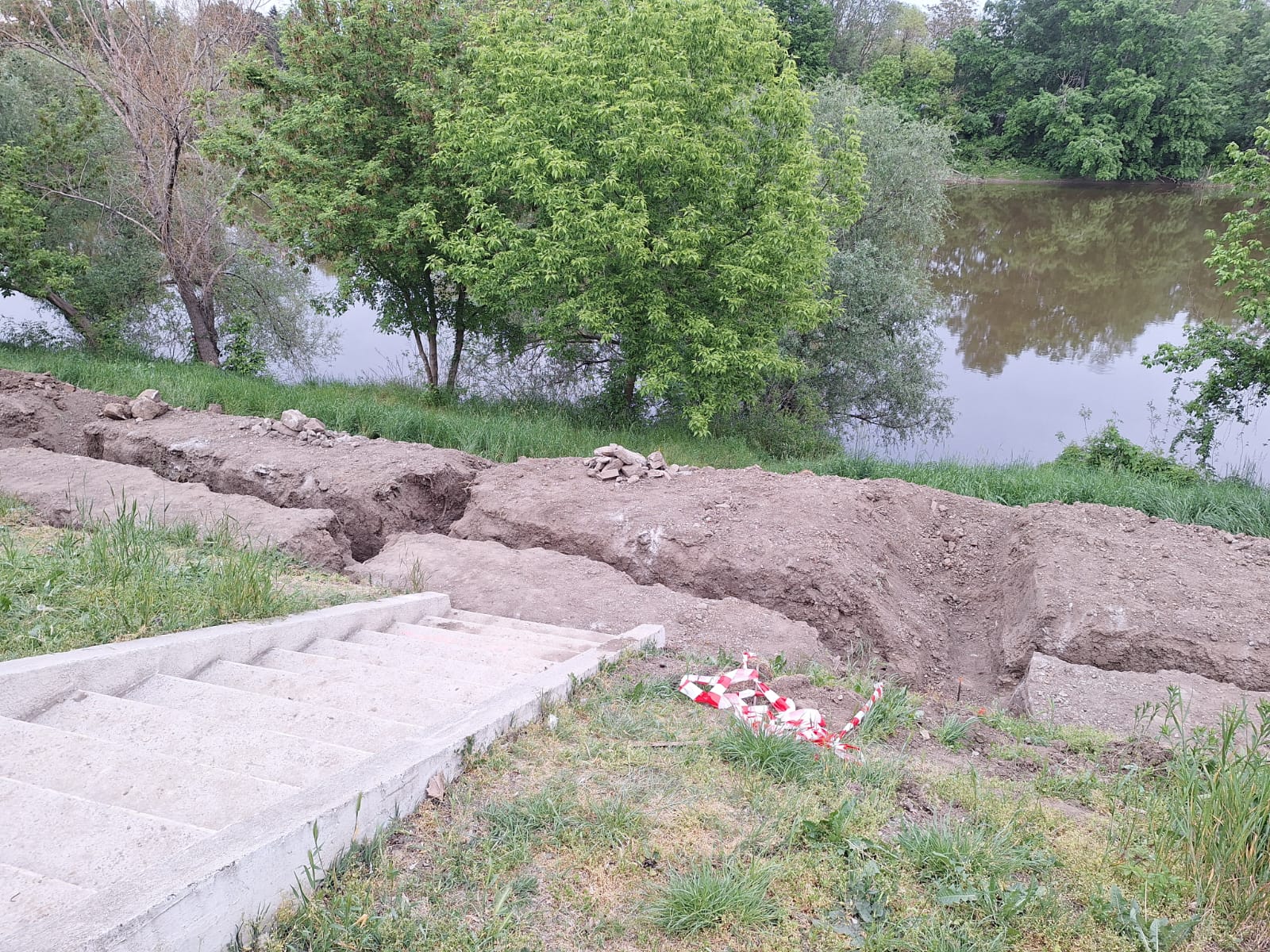 9b86bb16-f04a-472f-90c7-2792ab471cd5