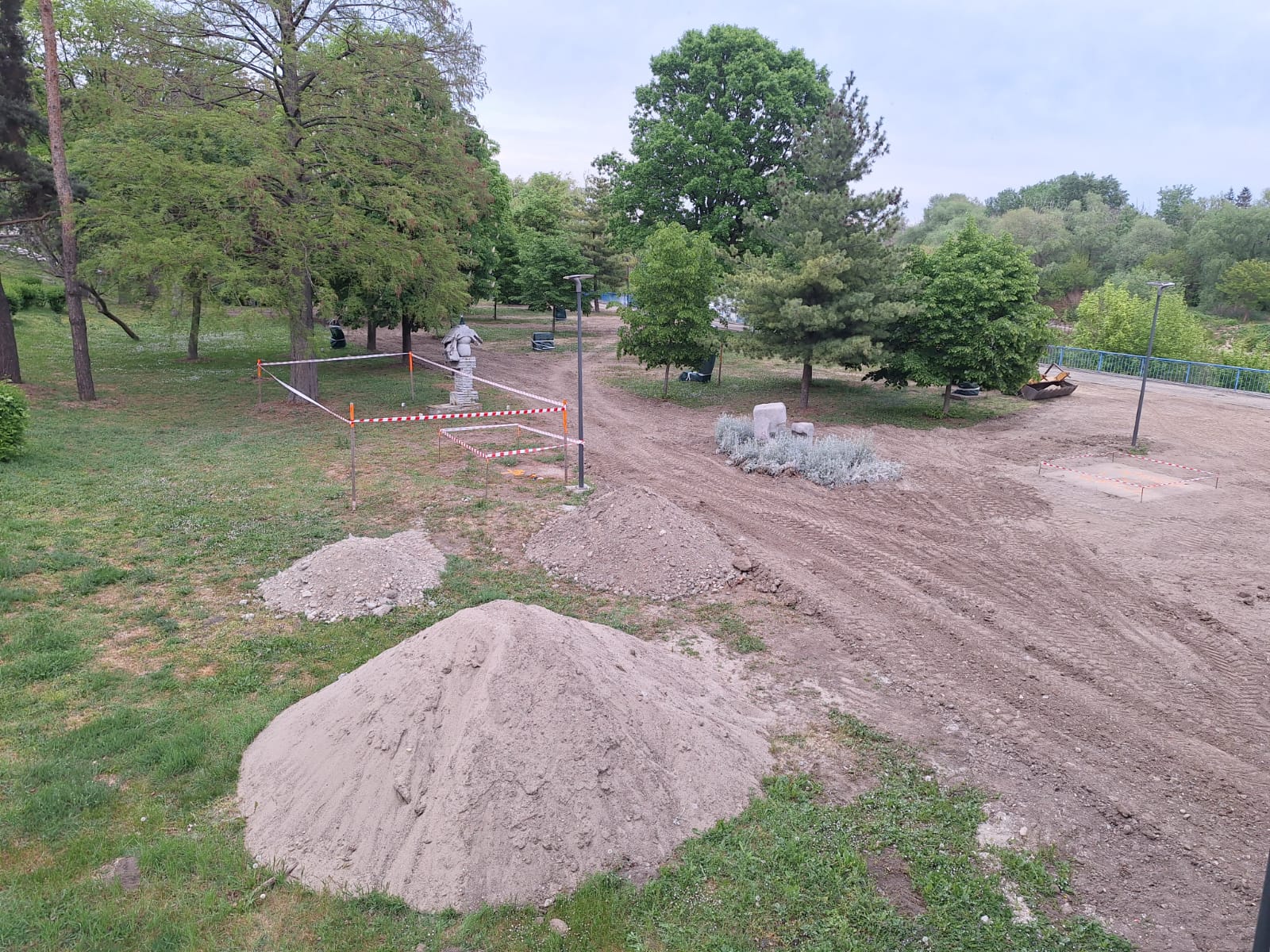 b0da5a44-ef52-47ca-853b-899b89267f19