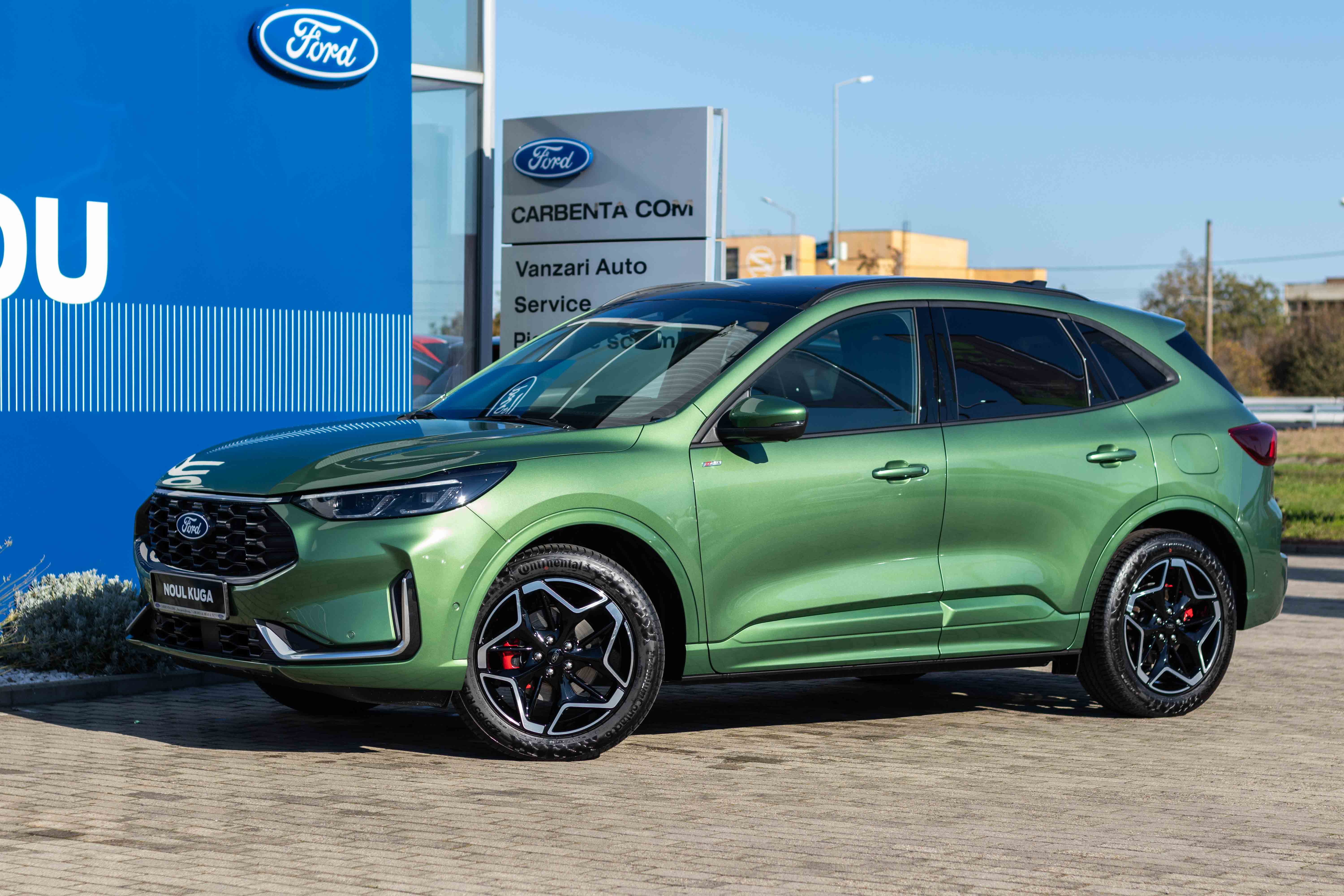 KUGA MCA ST-LINE X 1.5 ECOBOOST 186 CP FWD A8 Tech PANORAMIC BURSTING GREEN-6