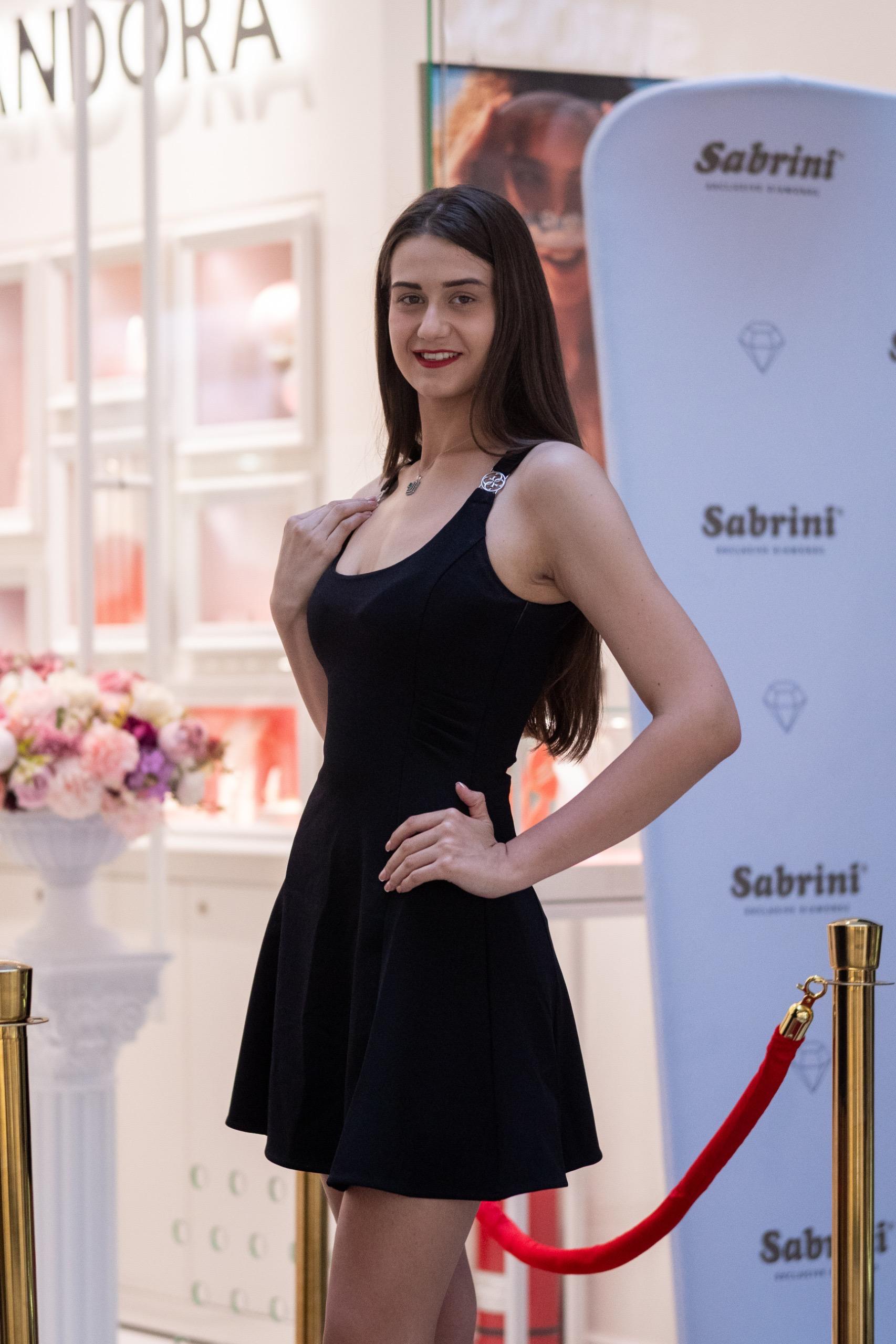 MISSSABRINI